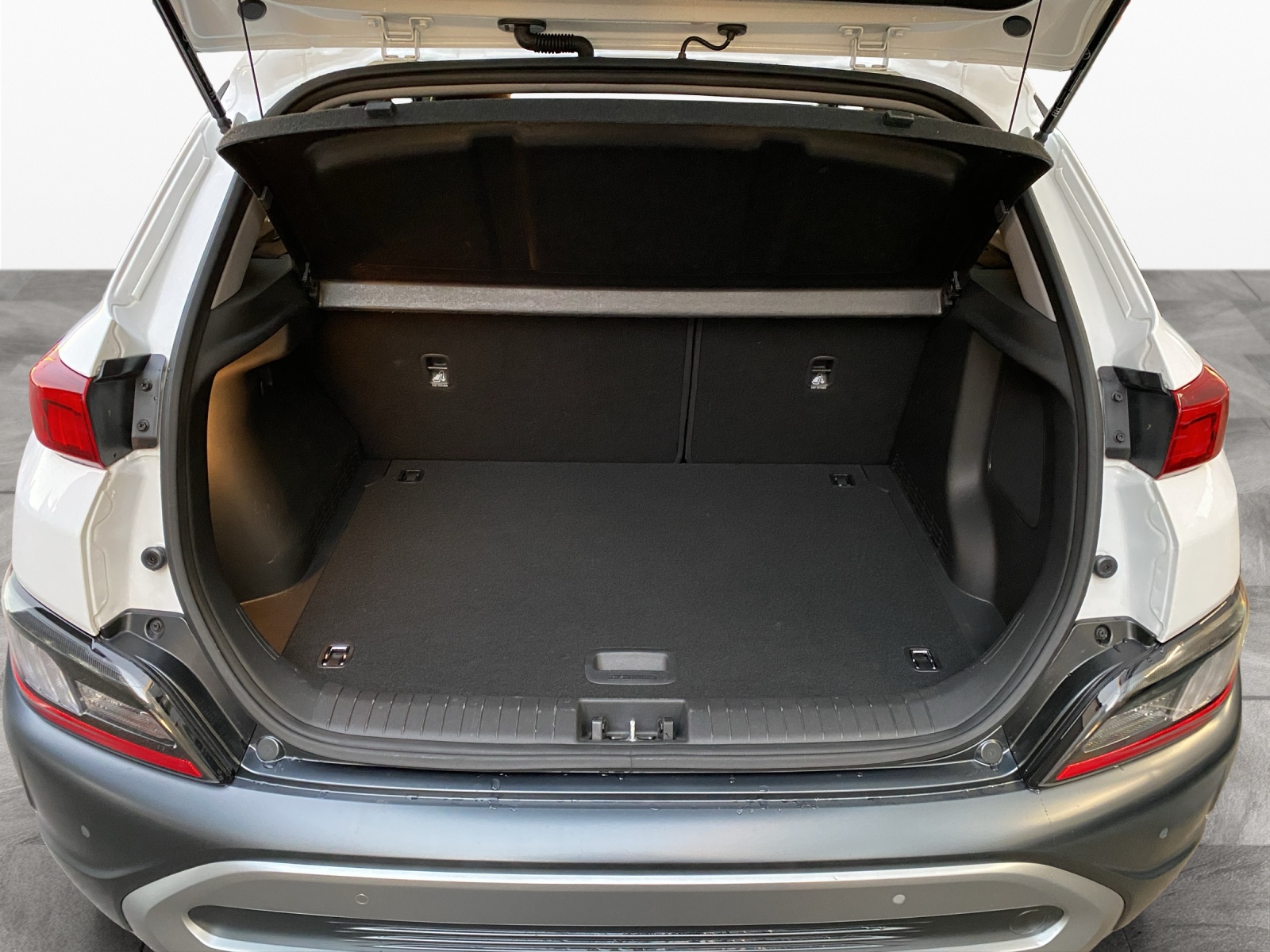 HYUNDAI Kona 1.6 GDi Hybrid Vertex-image-15