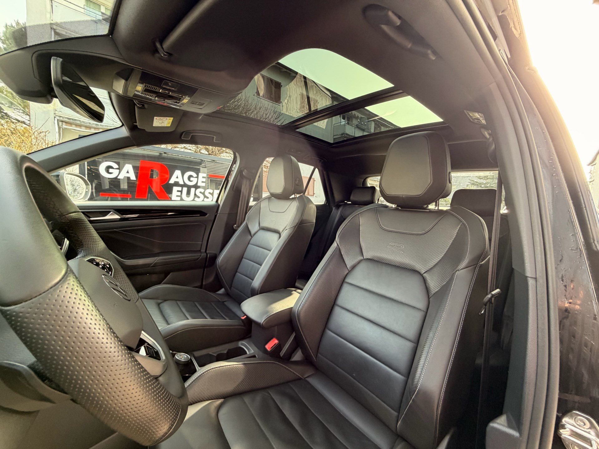 VW T-Roc R-LINE 4 MOTION *** TOP AUSSTATTUNG ***-image-8