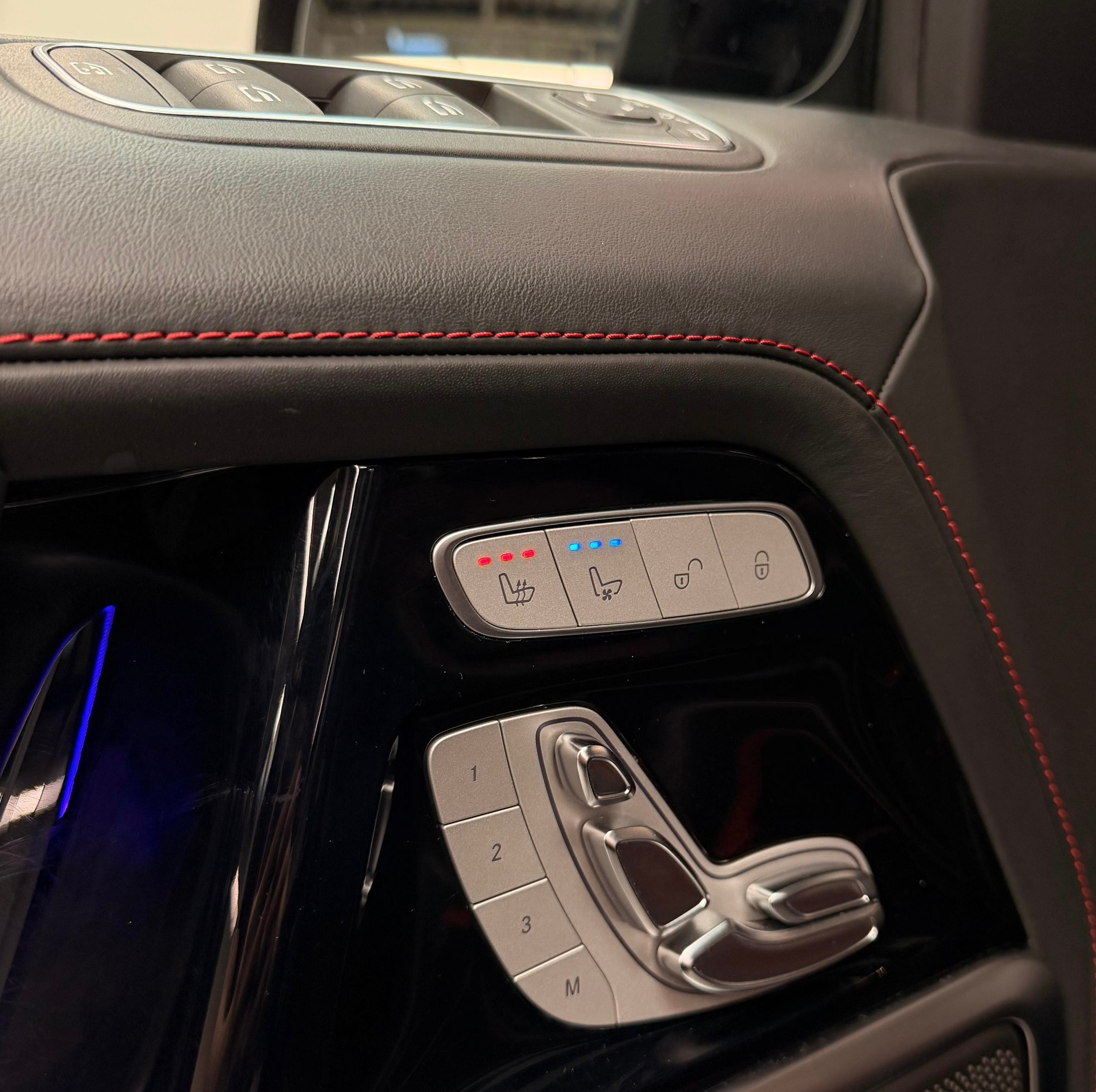 MERCEDES-BENZ G 63 AMG Edition 1 Mattblack Performance 700 PS Speedshift Plus G-Tronic CH-Fahrzeug mit 2 Jahre Garantie inkl.-image-14