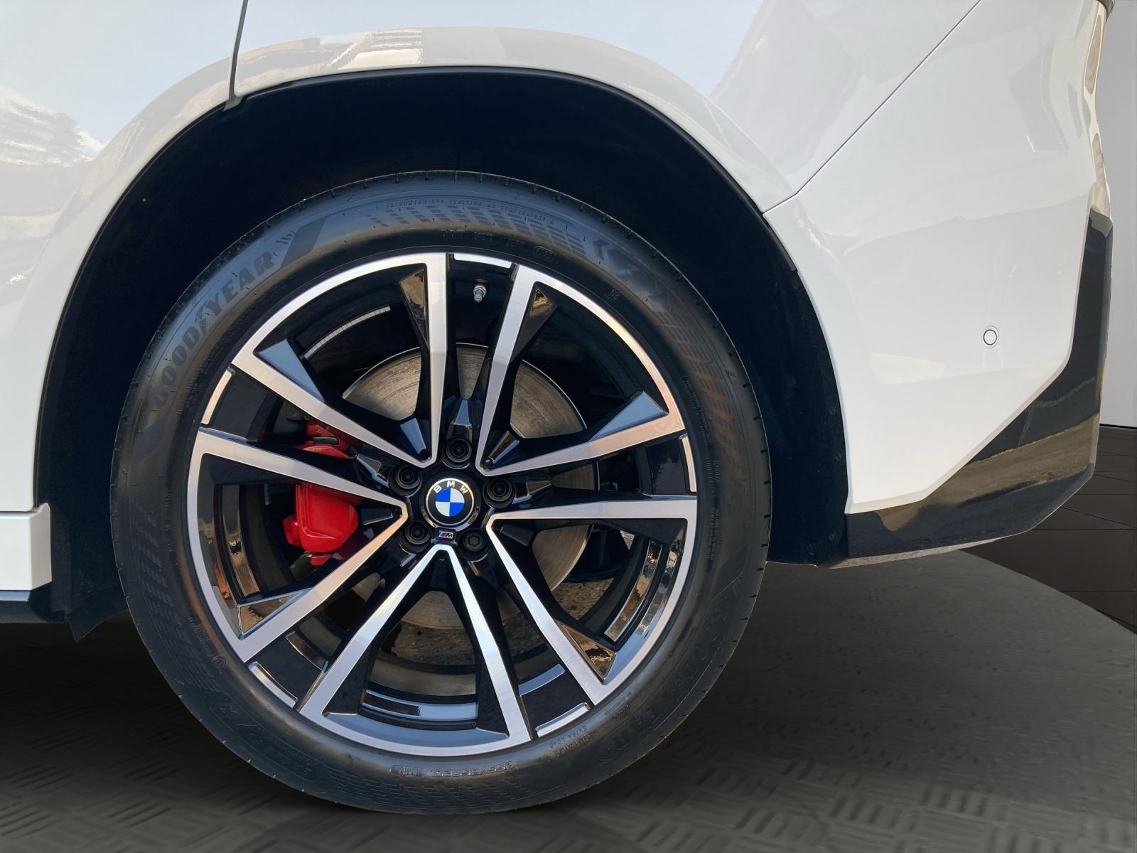 BMW iX3 50 xDrive-image-20