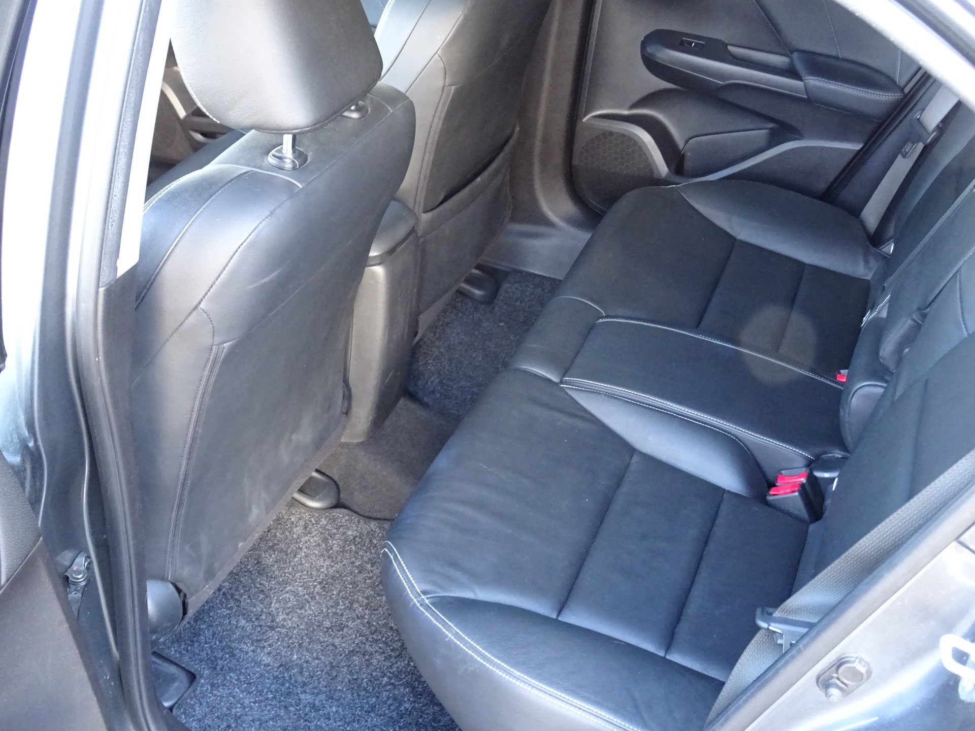 HONDA Civic 2.2i-DTEC Executive-image-5