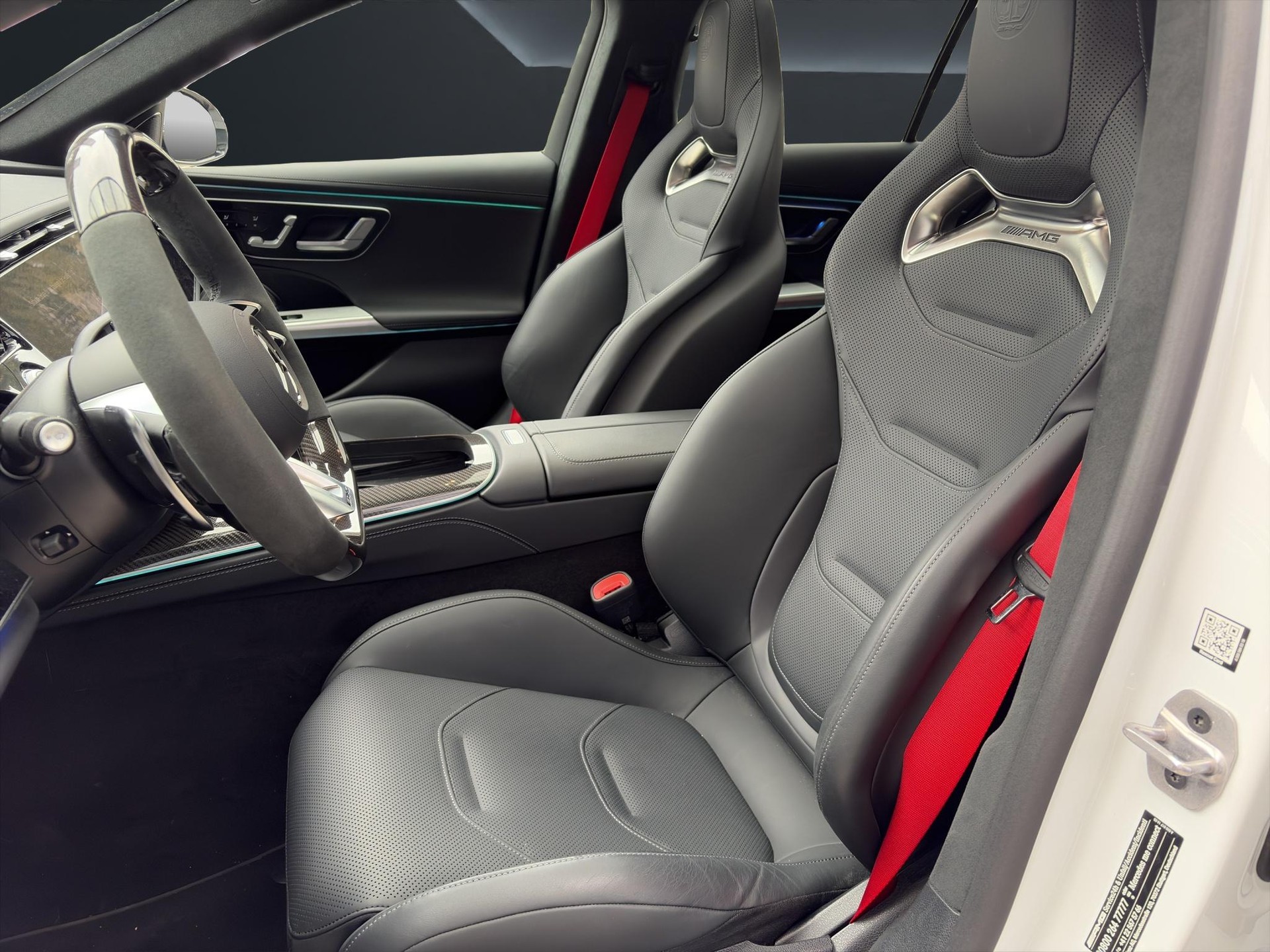 MERCEDES-BENZ E 53 Hybrid AMG 4matic+ Kombi-image-7