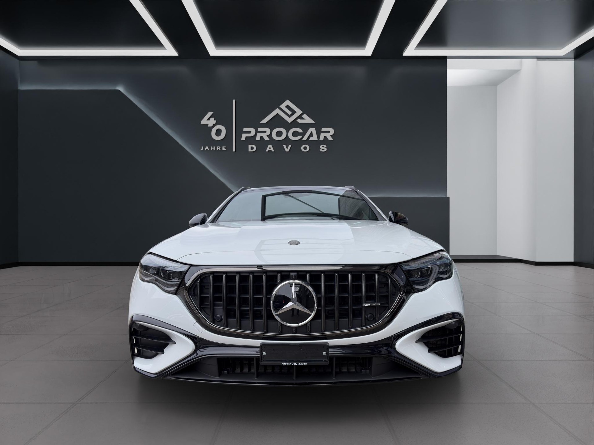 MERCEDES-BENZ E 53 Hybrid AMG 4matic+ Kombi-image-1