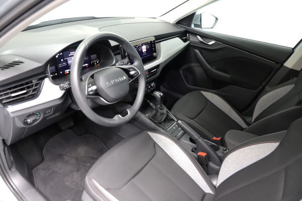 SKODA Kamiq 1.0 TSI Dynamic-image-7