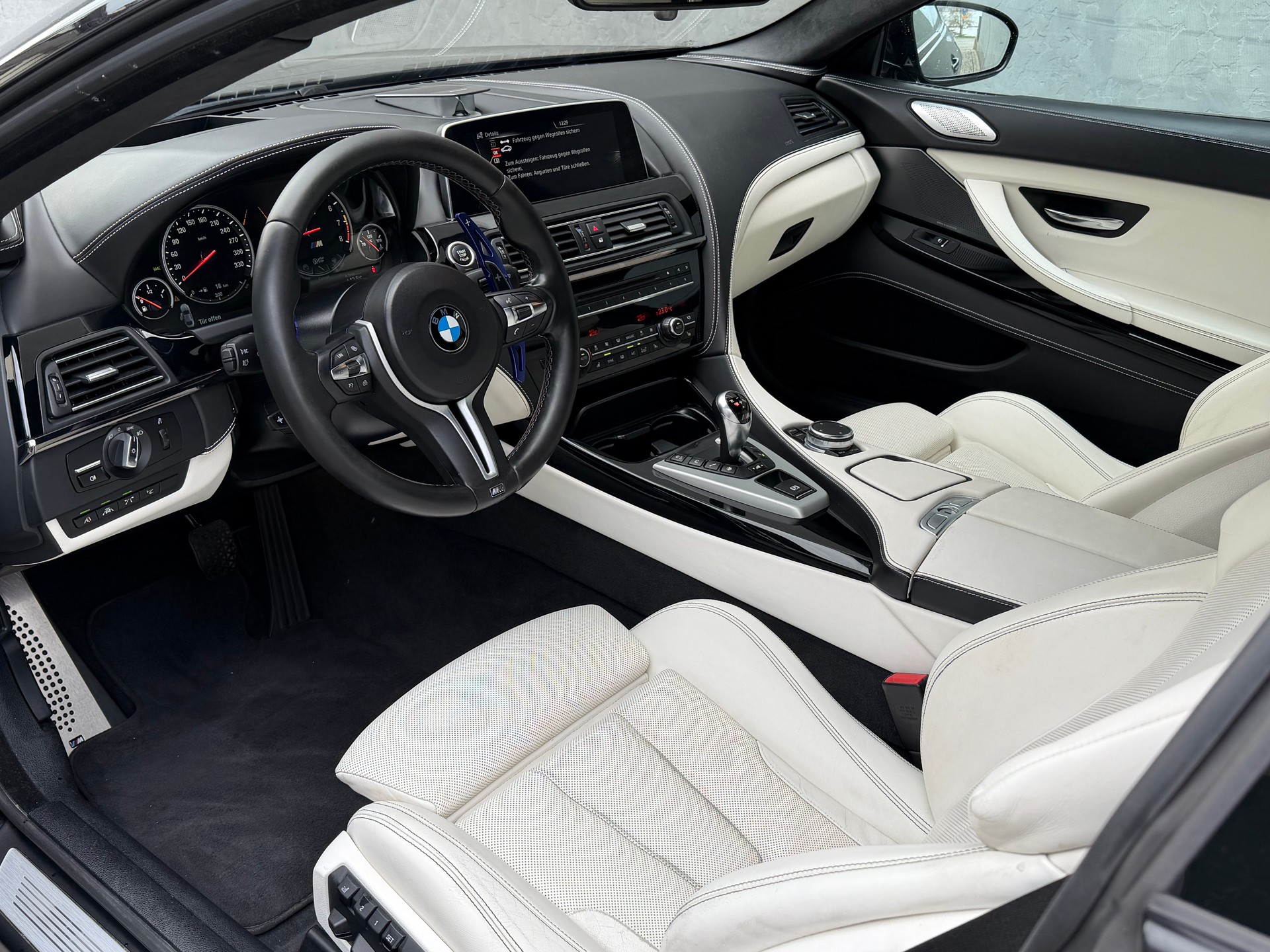 BMW M6 Coupé Competition Drivelogic-image-9