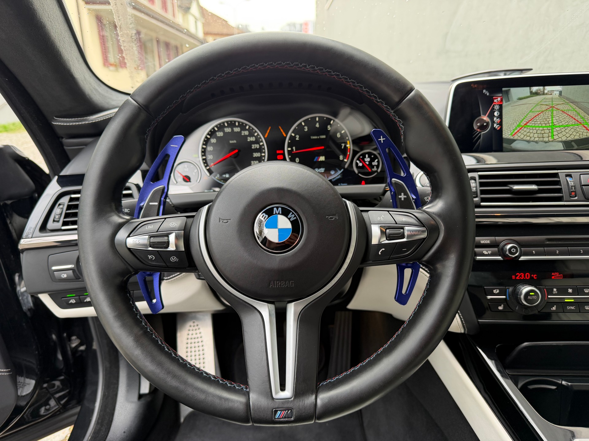 BMW M6 Coupé Competition Drivelogic-image-13