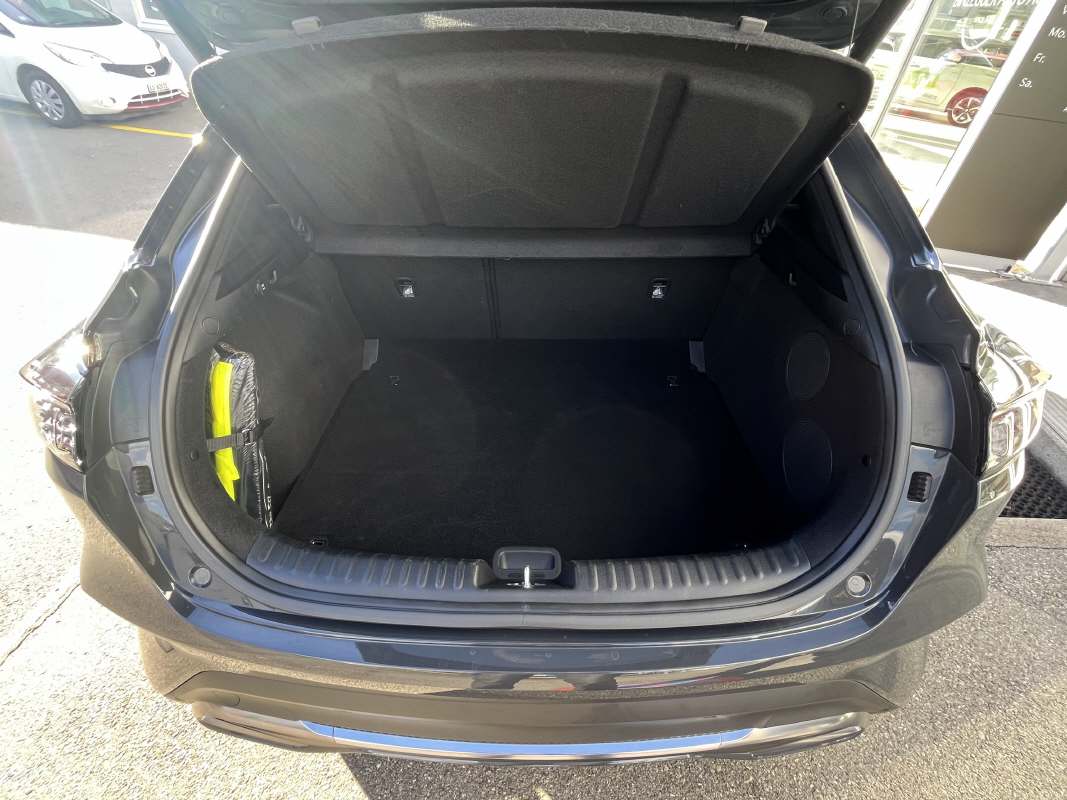 KIA XCeed 1.5 T-GDi MHEV GT-Line-image-4