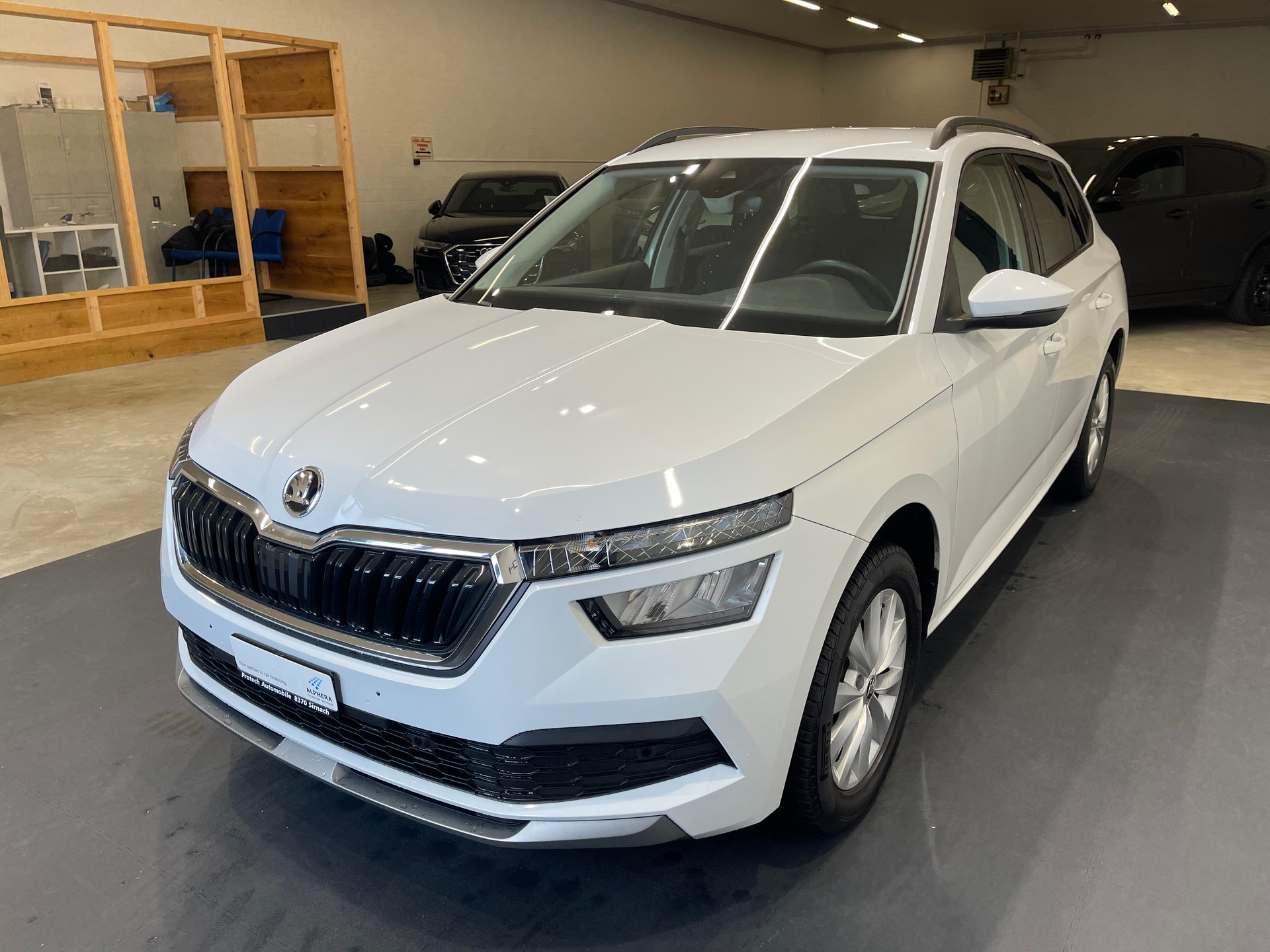 SKODA Kamiq 1.0 TSI Style DSG-image-4