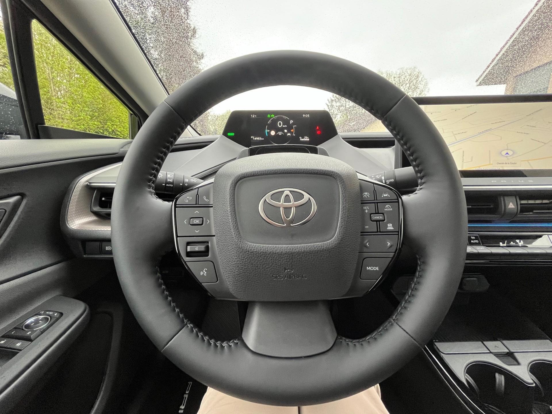 TOYOTA Prius 2,0 VVT-i Plug-in Hybrid Premium-image-6
