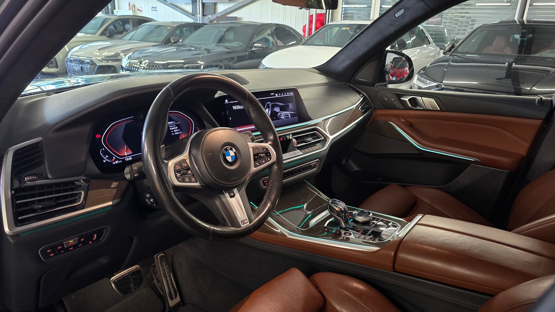 BMW X7 xDrive 40i Steptronic M Sport-image-13