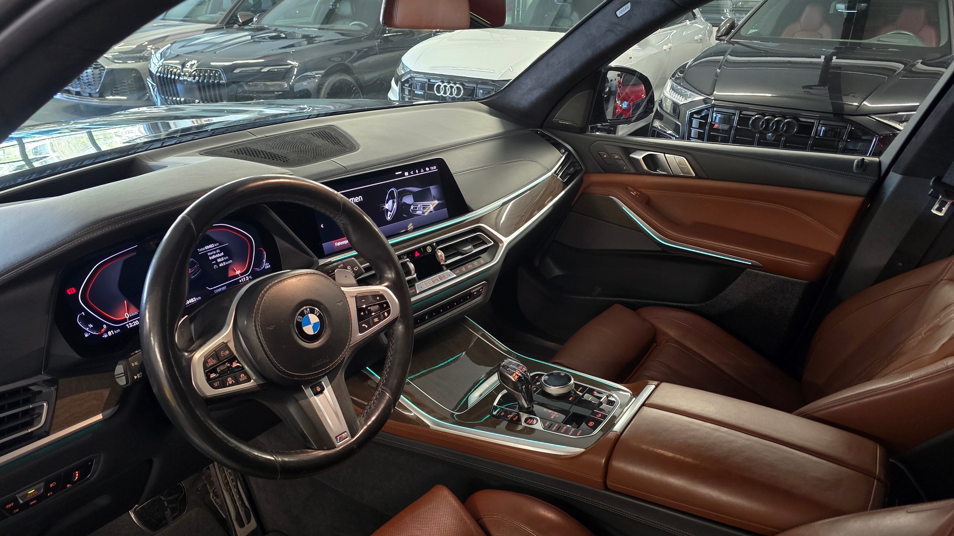 BMW X7 xDrive 40i Steptronic M Sport-image-14