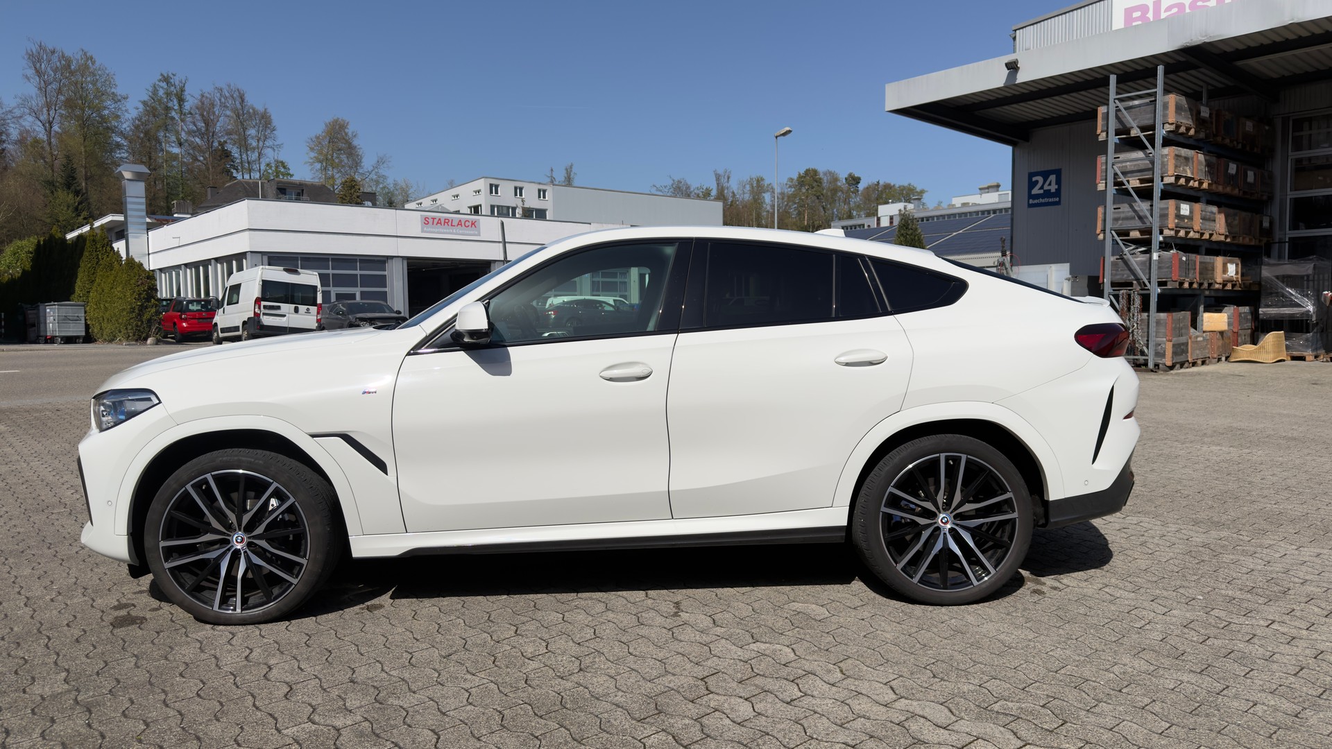 BMW X6 xDrive 48V 30d M Sport Steptronic-showroom-element-1