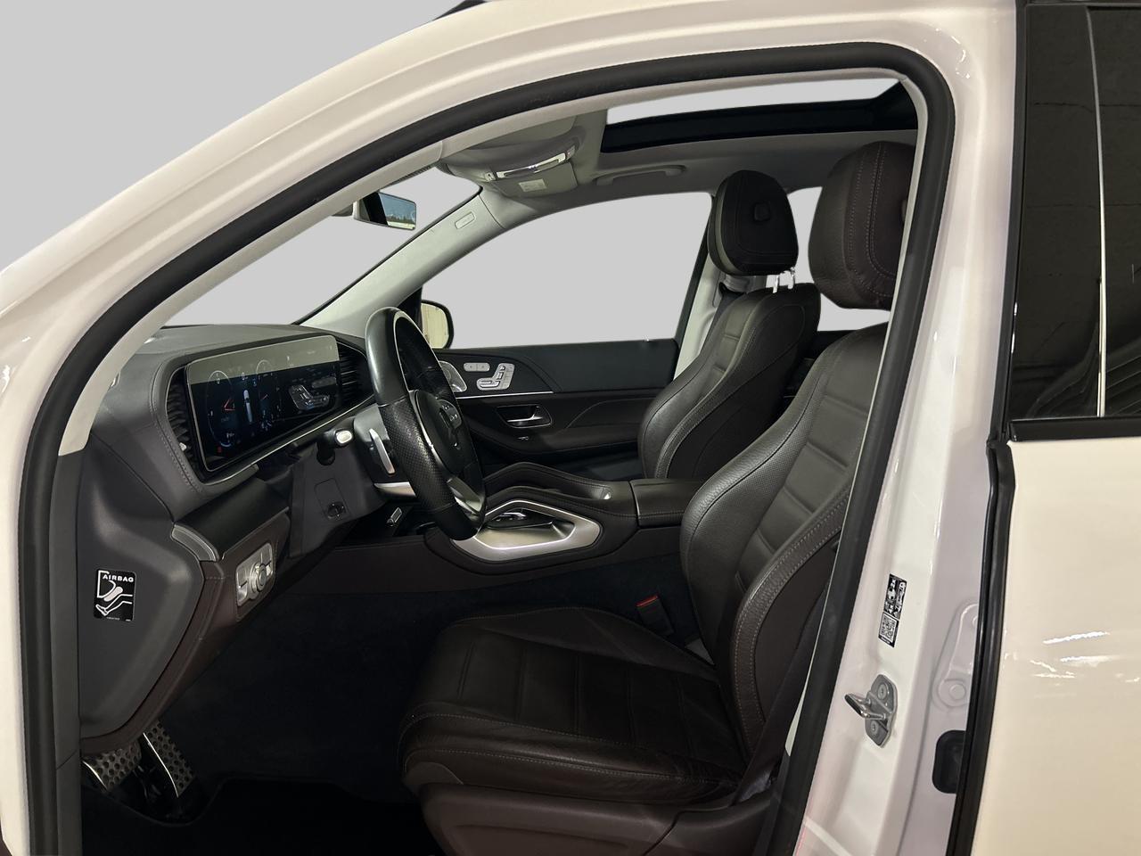 MERCEDES-BENZ GLS 400 d AMG Line 4matic-image-14