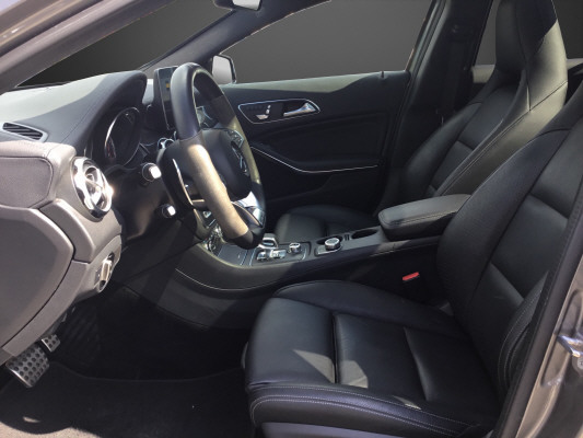 MERCEDES-BENZ GLA 45 AMG 4Matic-image-6