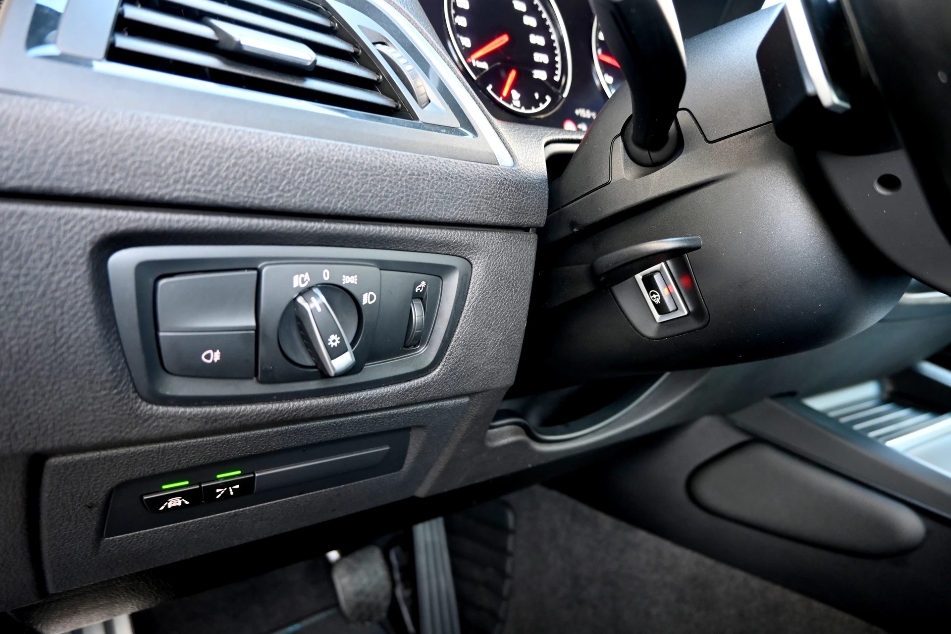 BMW M2 Competition Drivelogic 410PS (CH Auto)-image-19