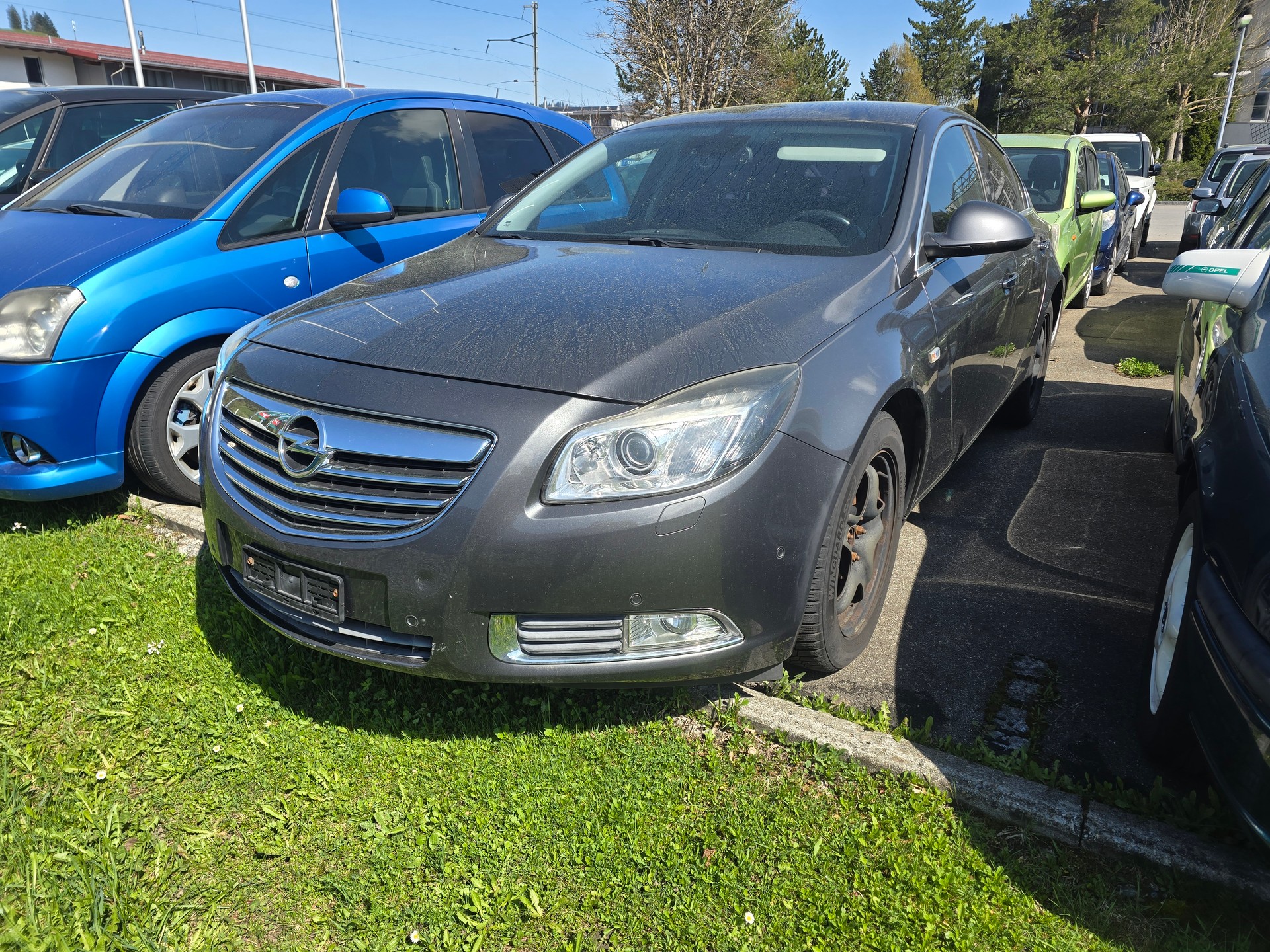 OPEL Insignia 2.0 CDTI Sport Edition 4WD-image-2