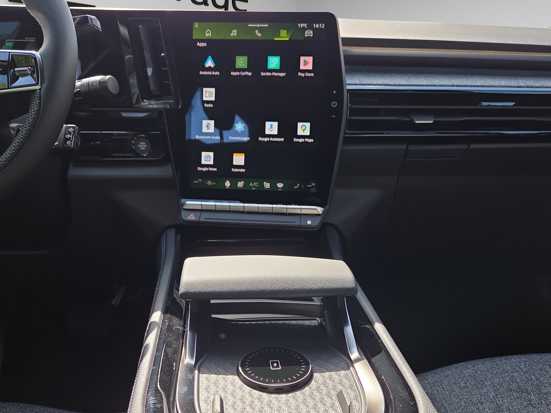 RENAULT Austral 1.2 HEV 200 Techno A-image-11