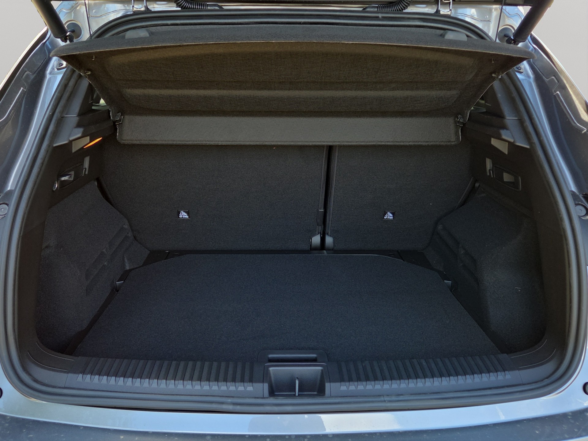 RENAULT Austral 1.2 HEV 200 Techno A-image-14