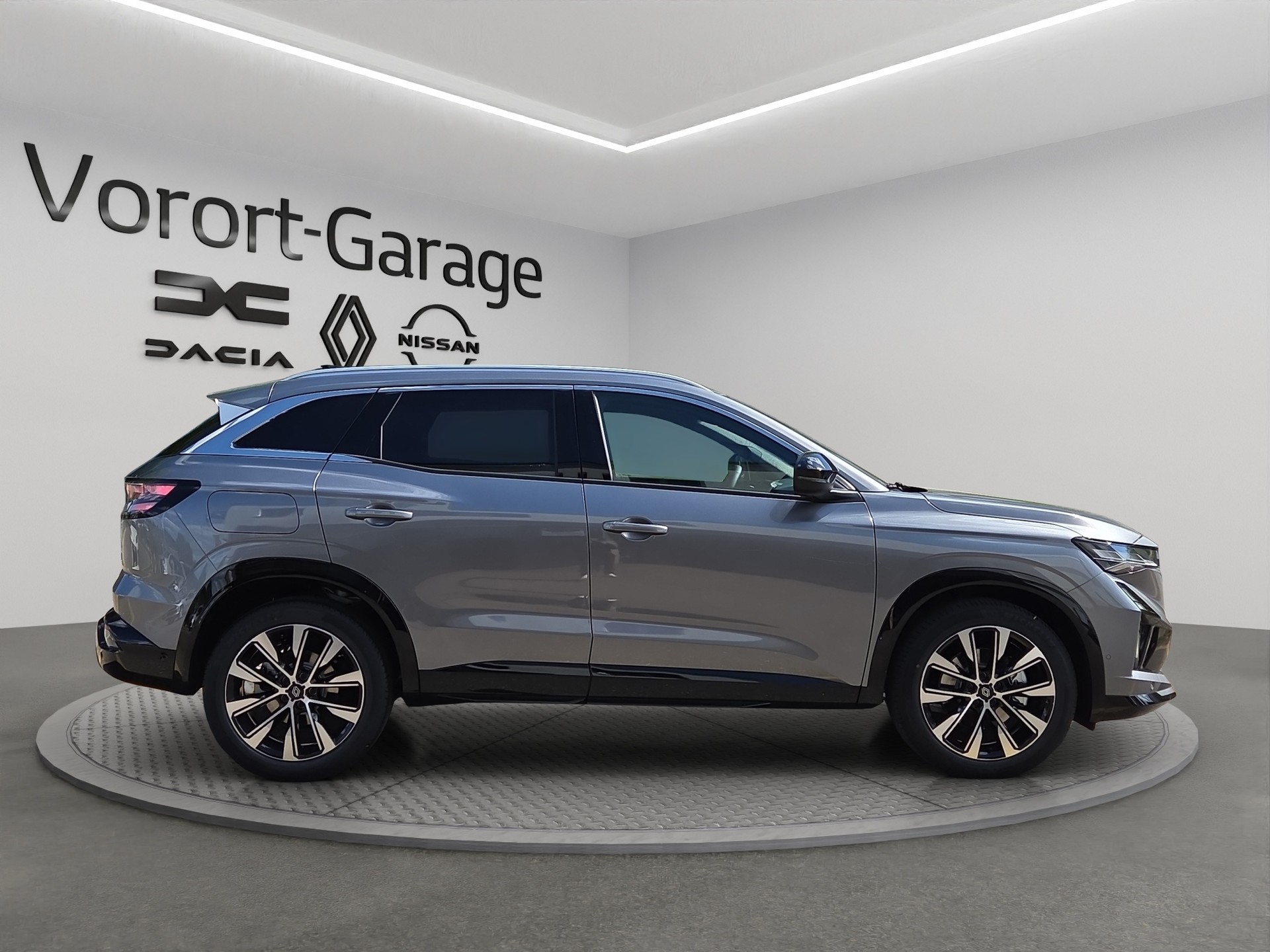 RENAULT Austral 1.2 HEV 200 Techno A-image-3