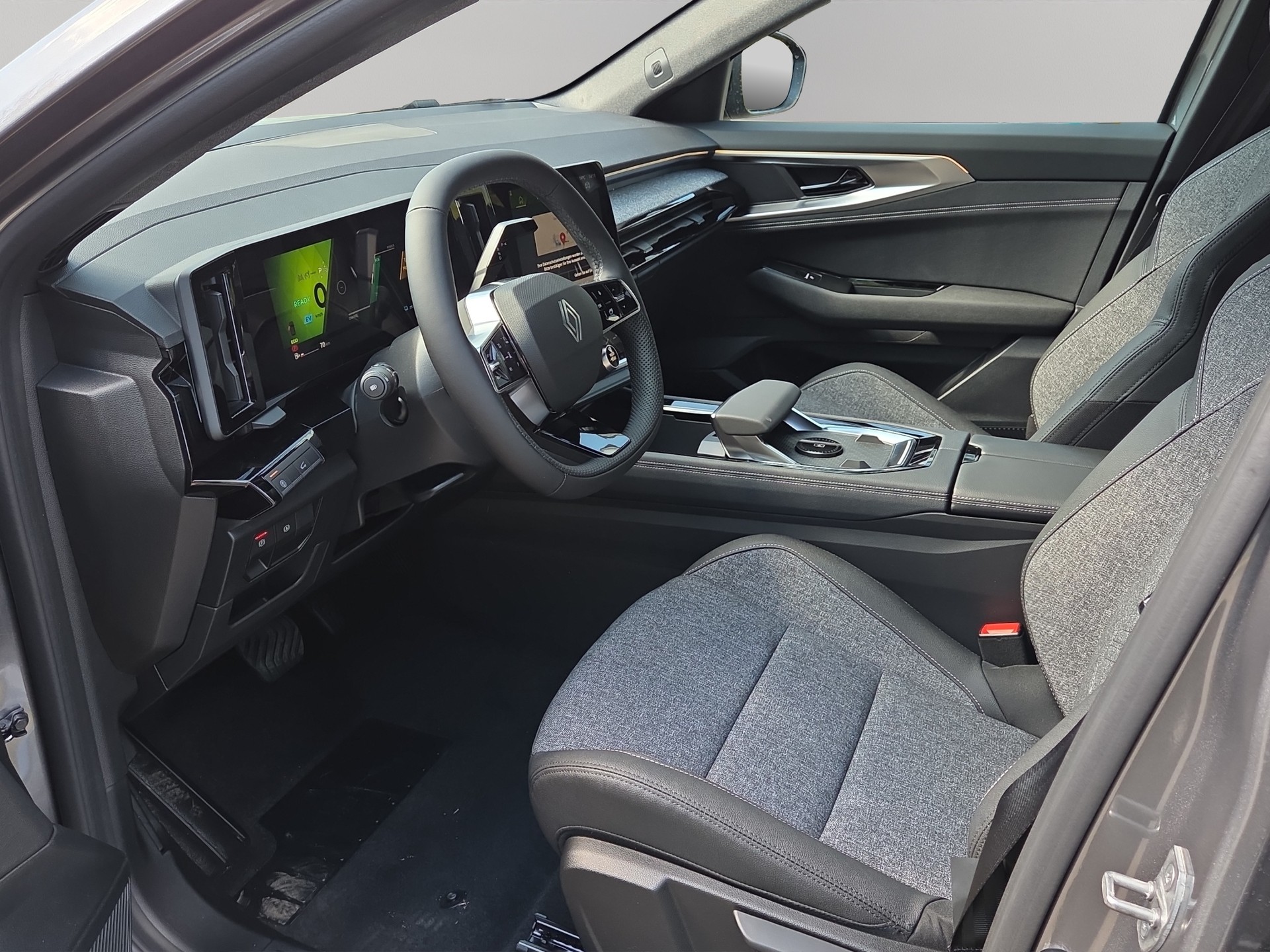 RENAULT Austral 1.2 HEV 200 Techno A-image-8