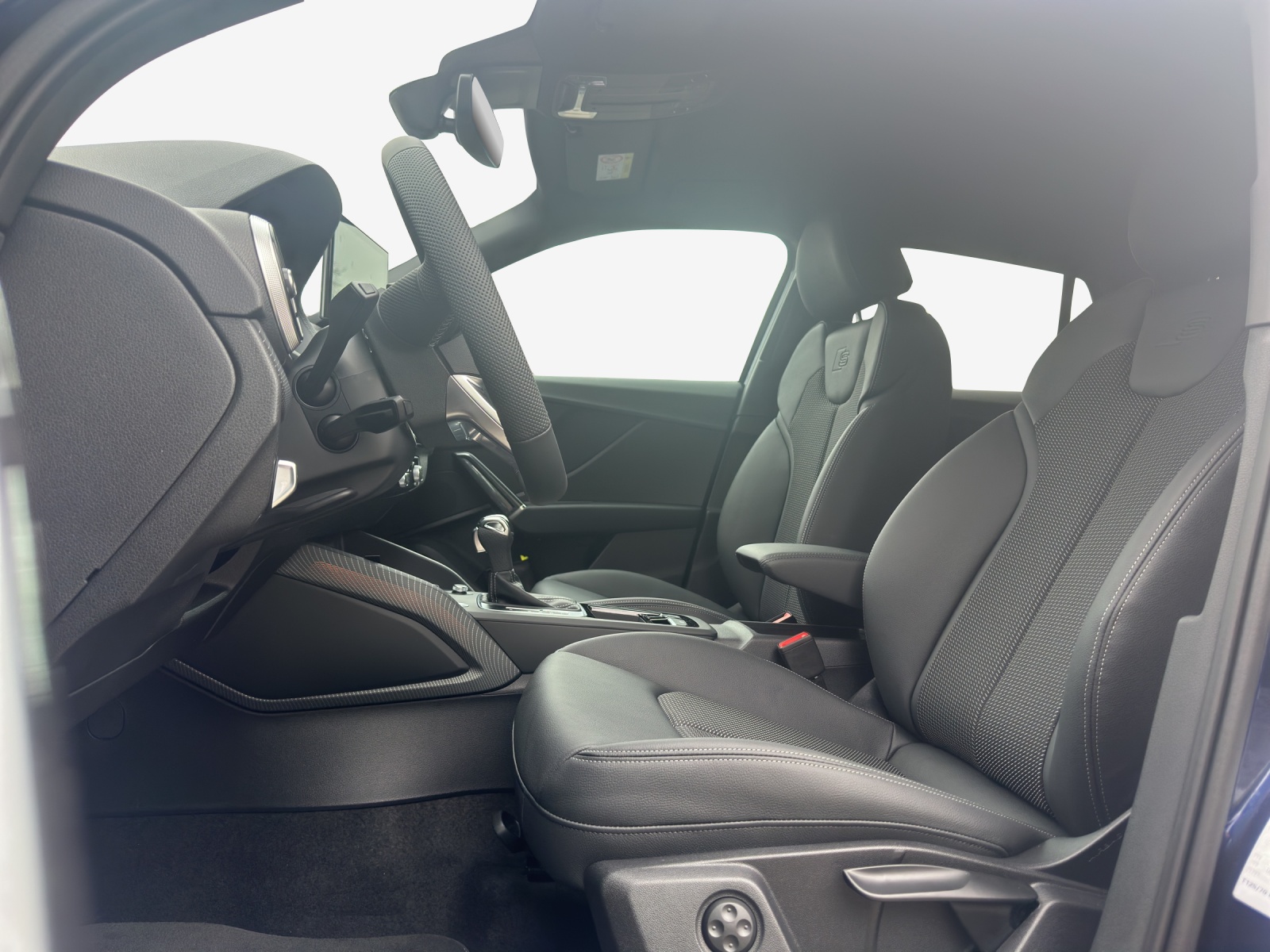 AUDI Q2 40 TFSI advanced quattro S-tronic-image-7