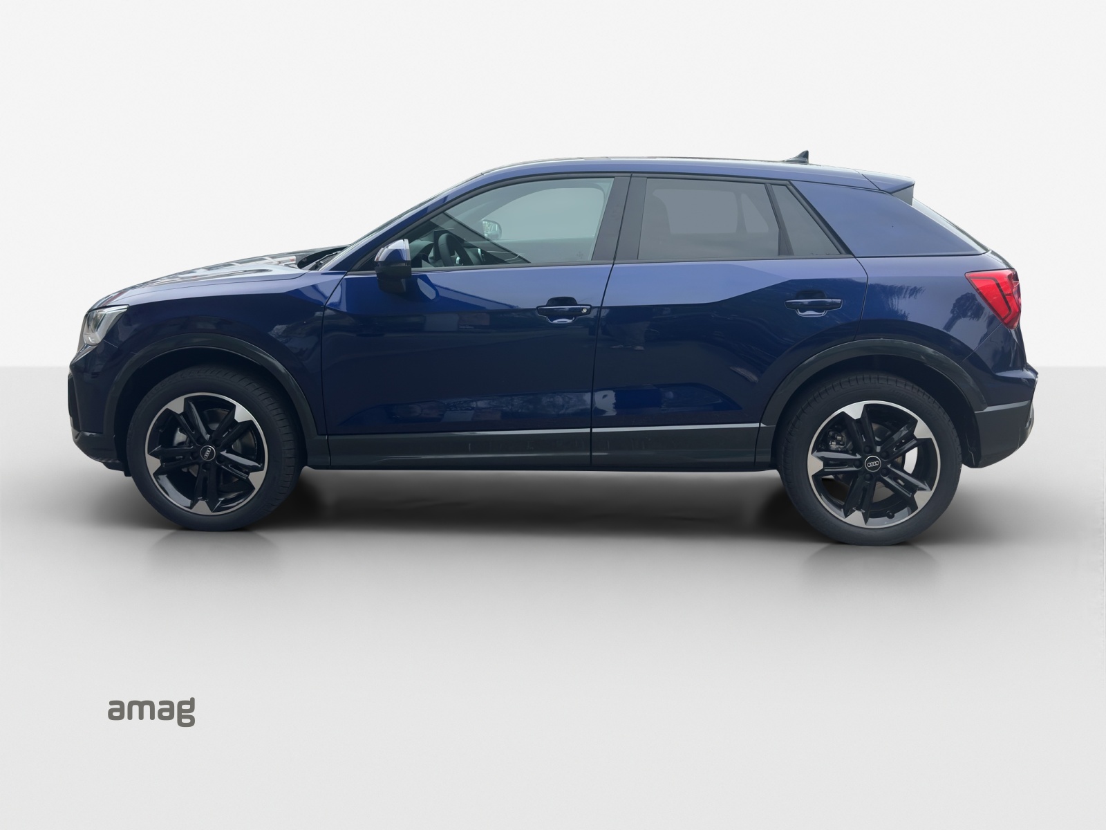AUDI Q2 40 TFSI advanced quattro S-tronic-image-1