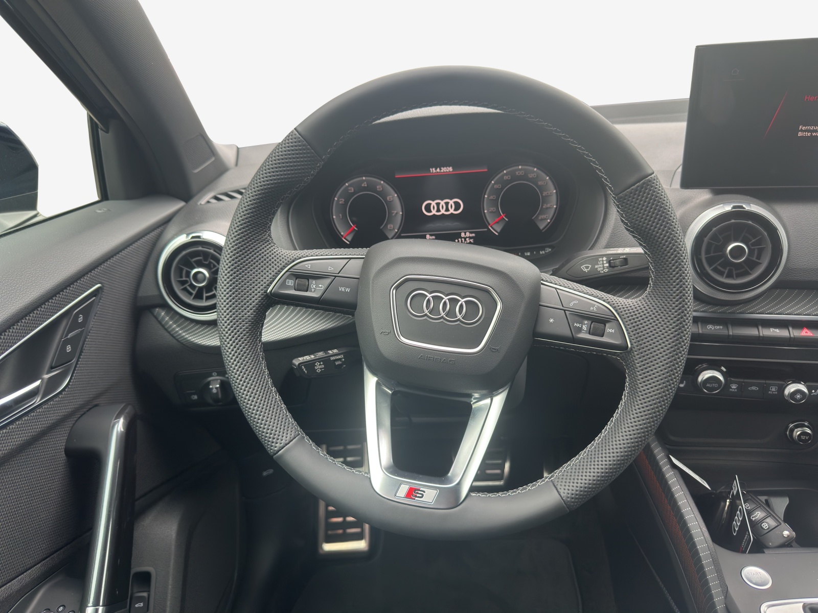 AUDI Q2 40 TFSI advanced quattro S-tronic-image-9