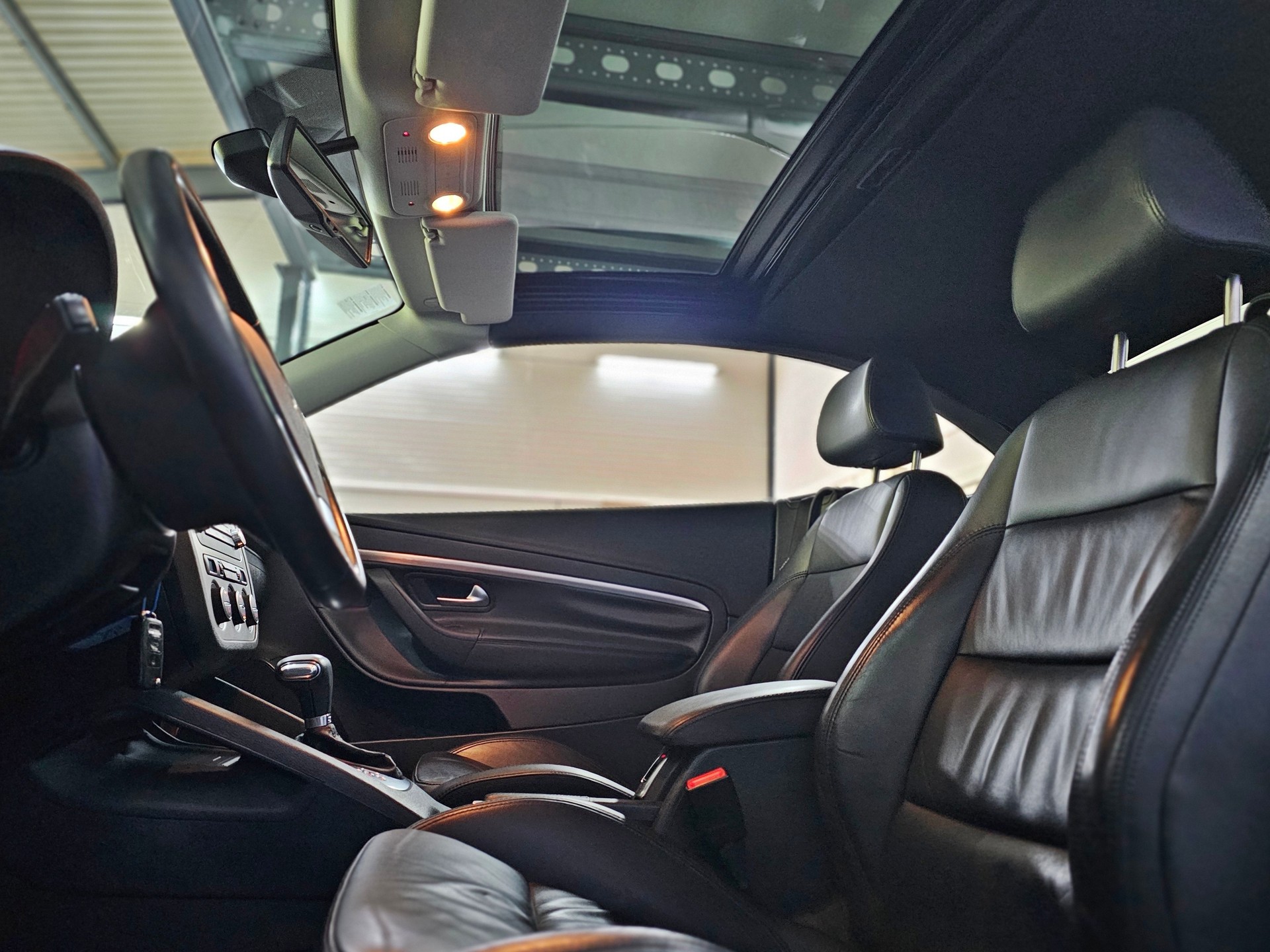 VW Eos 2.0 FSI Turbo-image-13