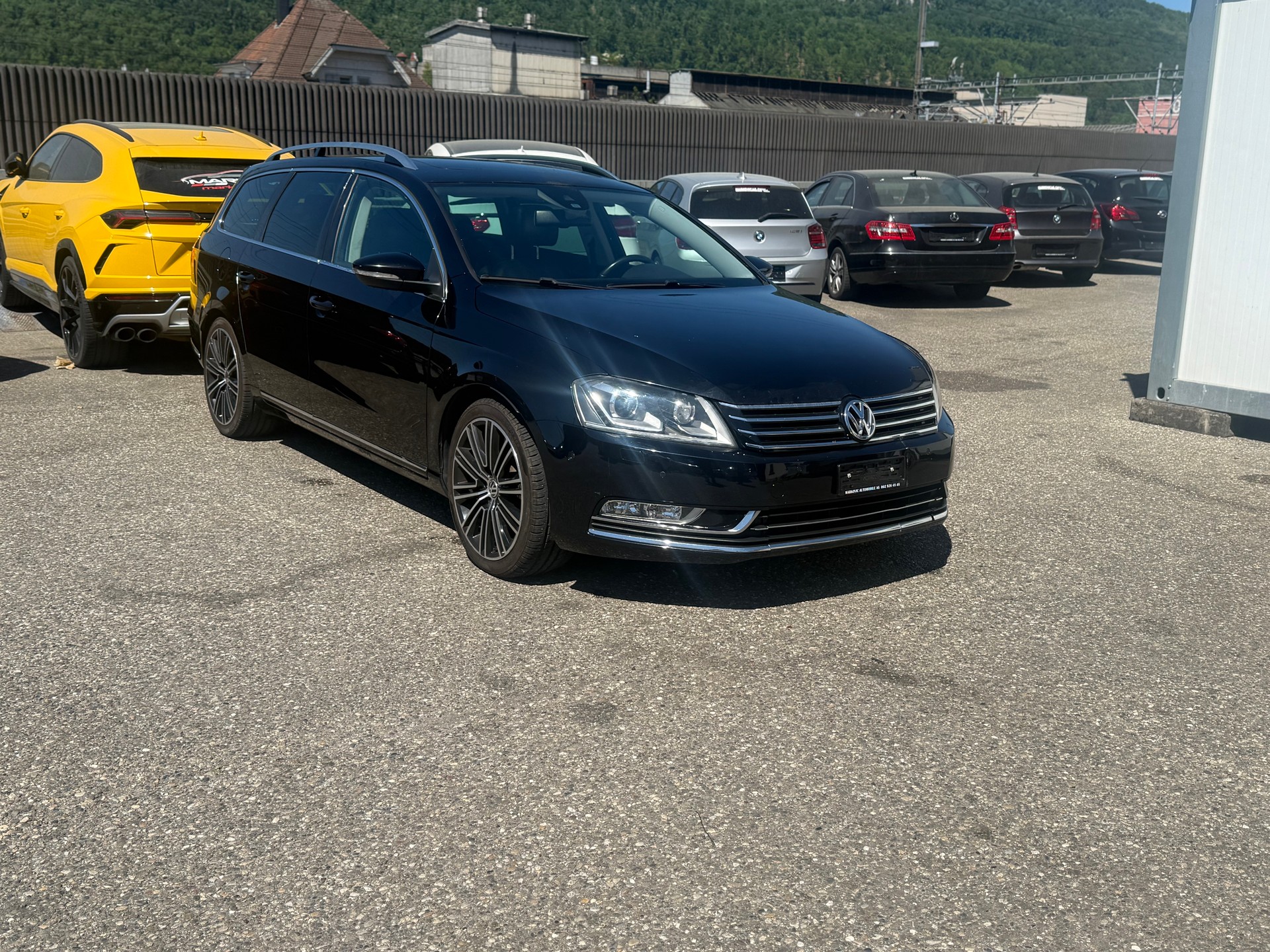 VW Passat Variant 2.0 TSI Highline DSG-image-2