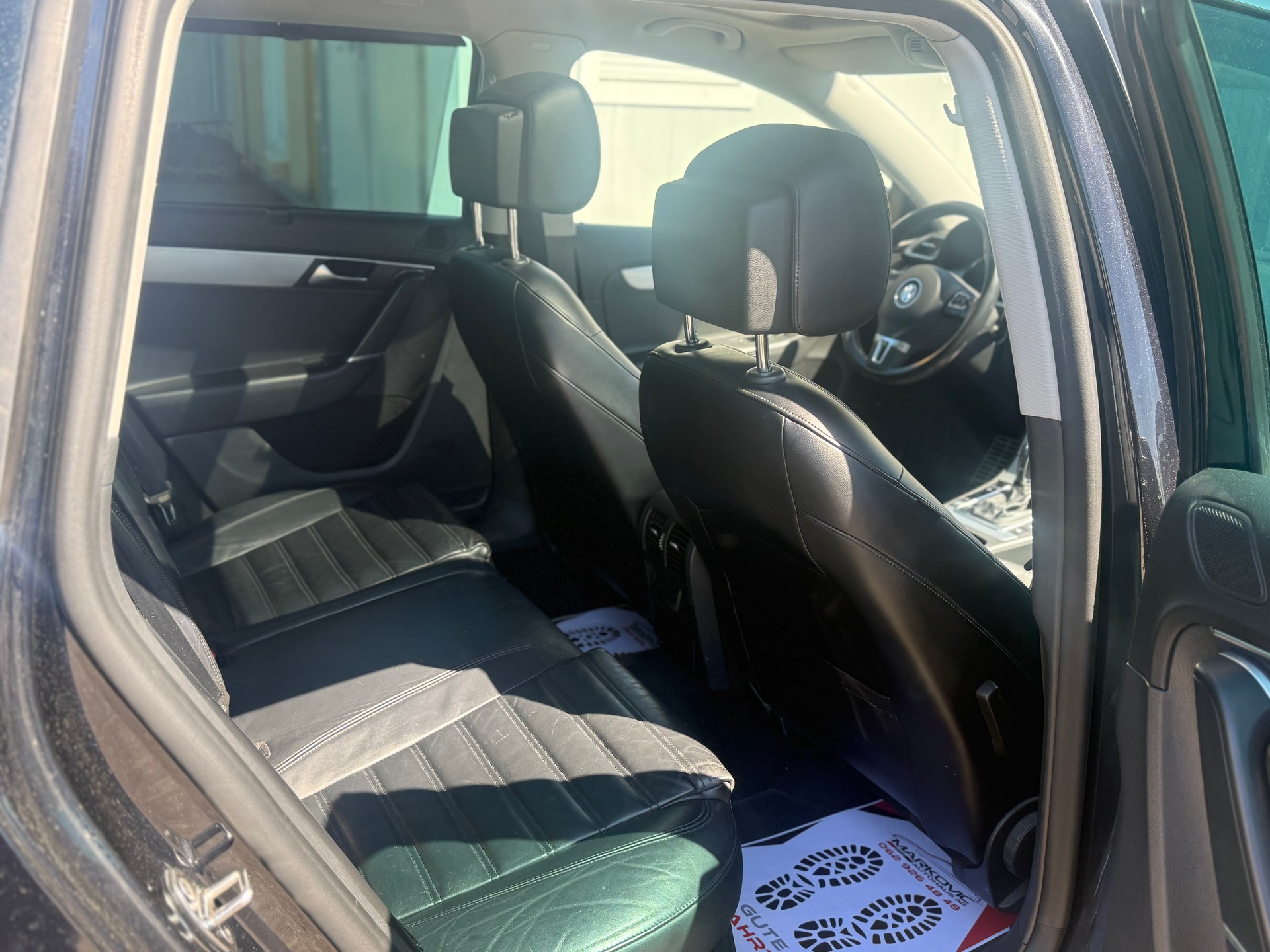 VW Passat Variant 2.0 TSI Highline DSG-image-8