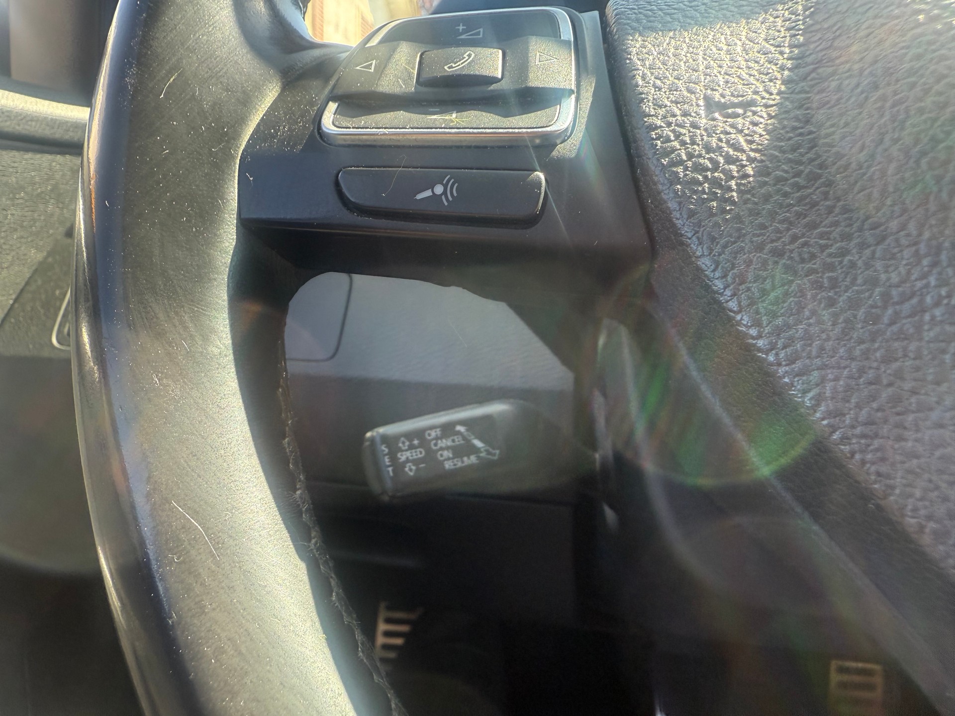 VW Passat Variant 2.0 TSI Highline DSG-image-14