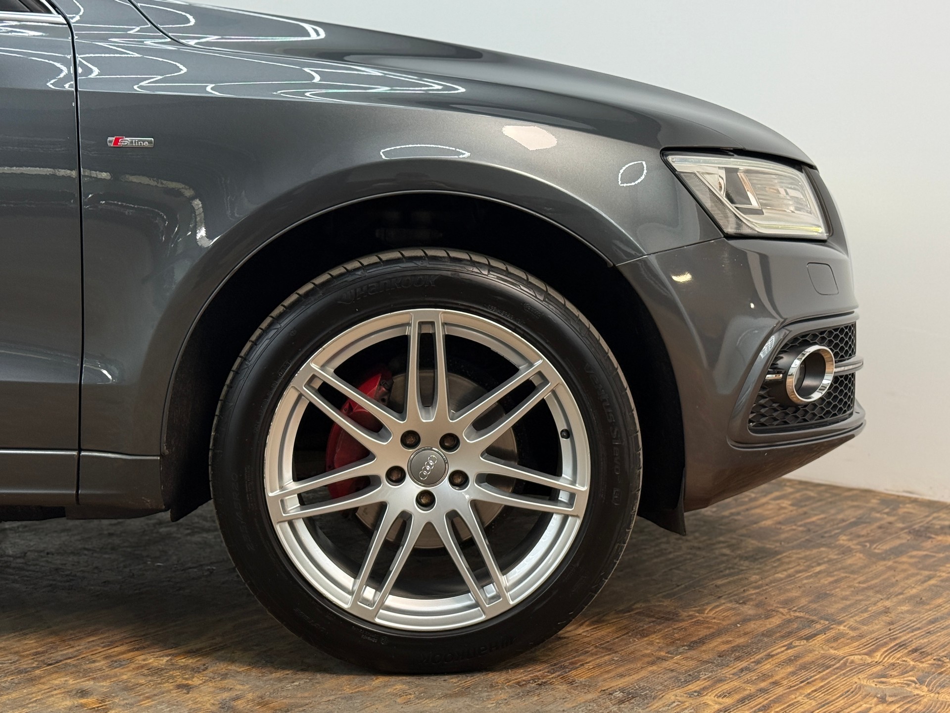 AUDI Q5 2.0 TFSI S-Line quattro tiptronic-image-17