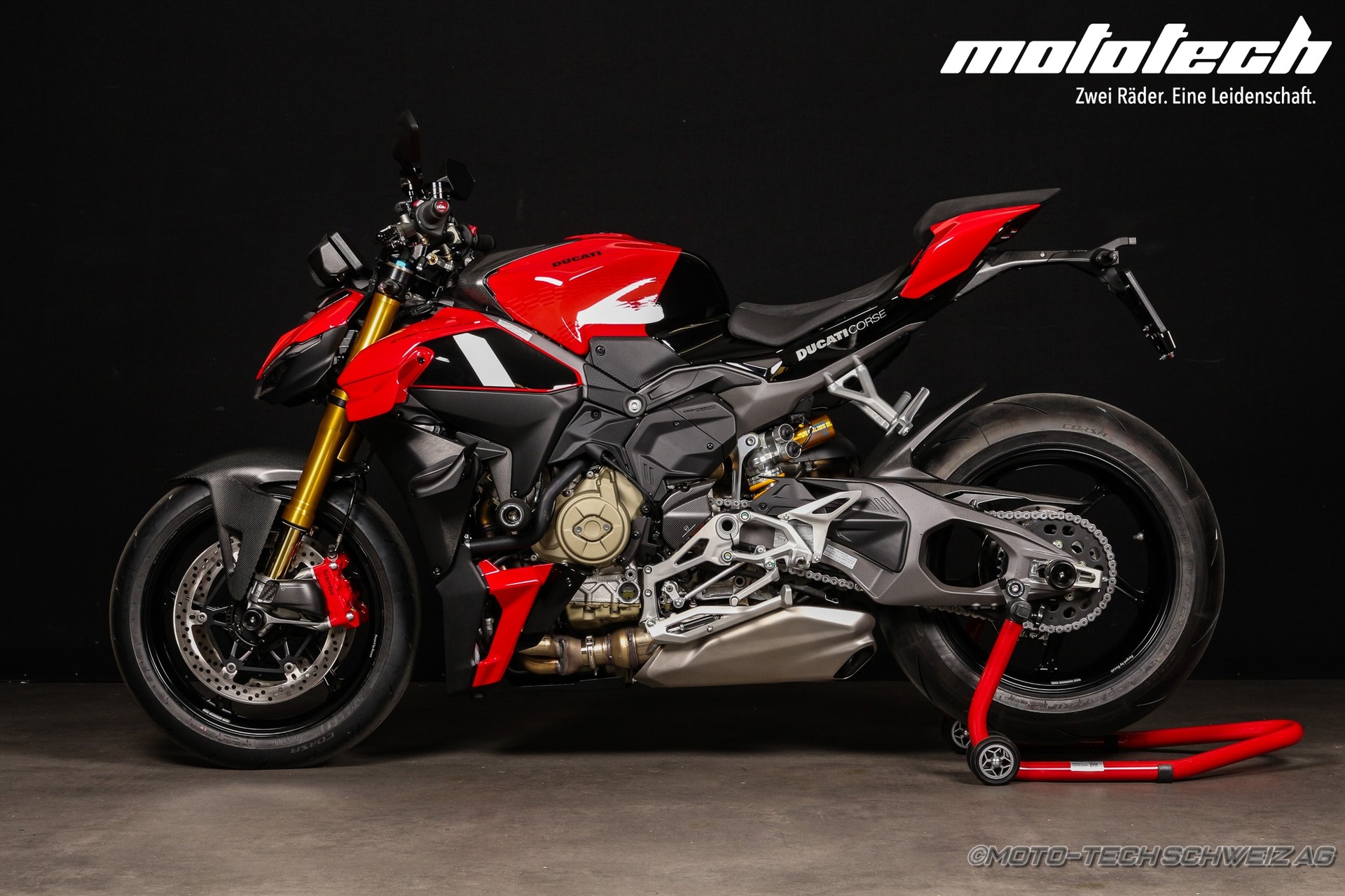 DUCATI Streetfighter V4 S Corse-showroom-element-3