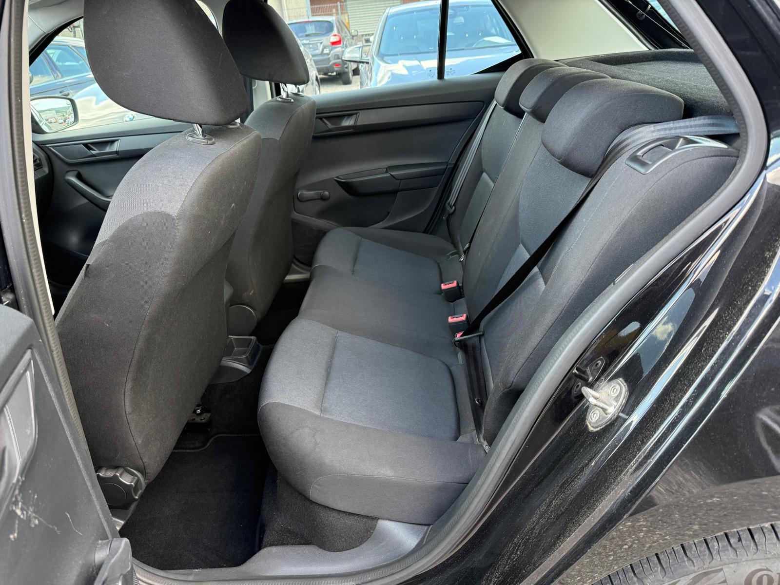 SKODA Fabia 1.2 TSI Ambition-image-11