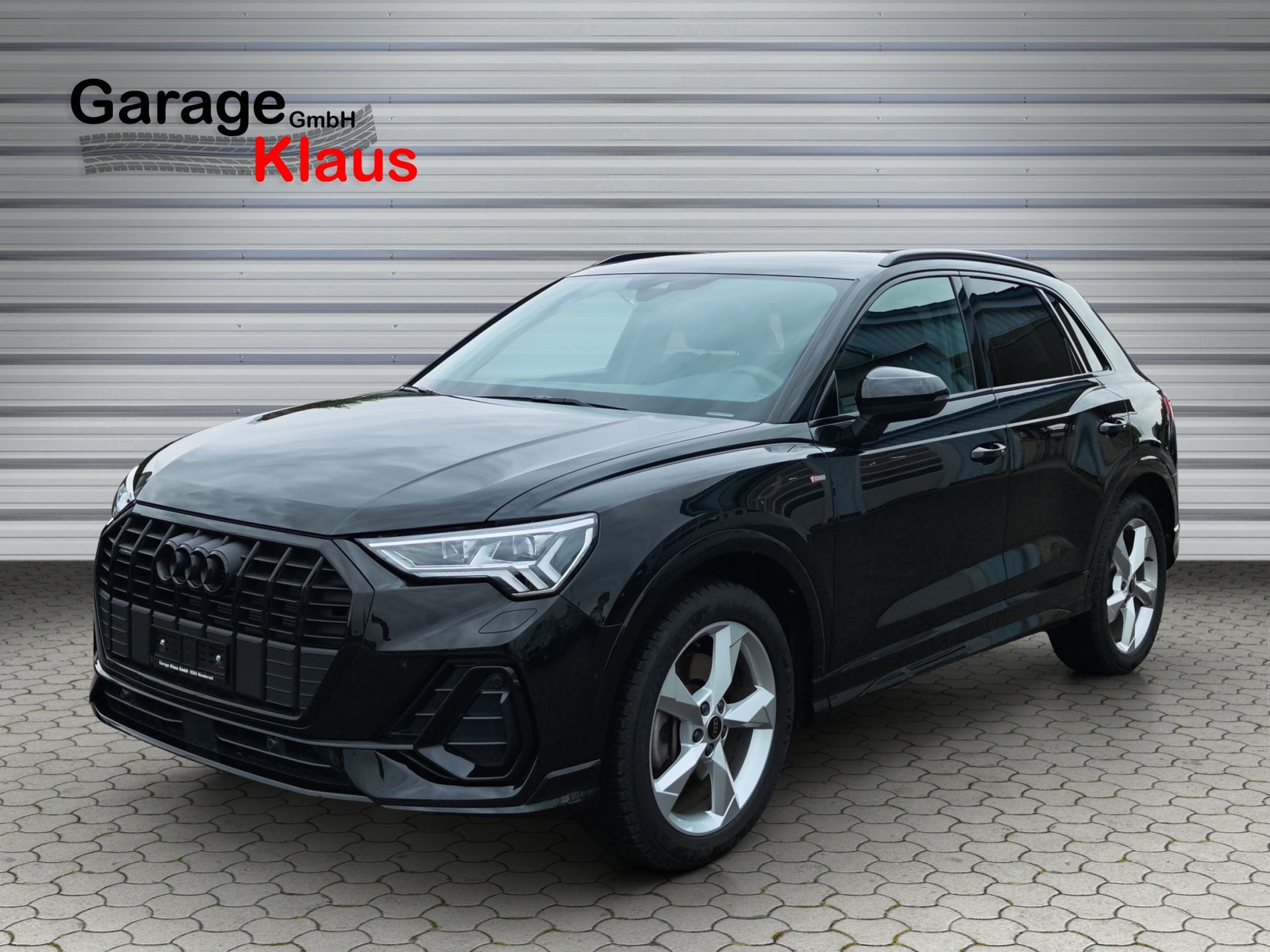 AUDI Q3 40 TDI S line quattro S-tronic