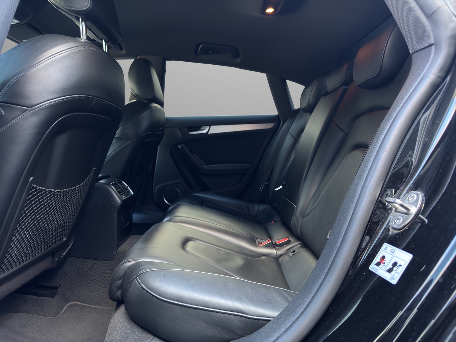 AUDI A5 Sportback 2.0 TDI quattro S-tronic-image-10