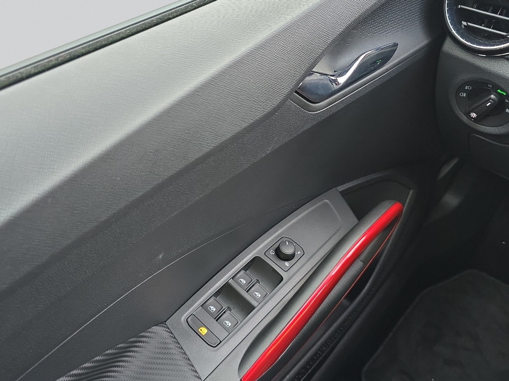 SKODA Fabia 1.0 TSI Monte Carlo DSG-image-19