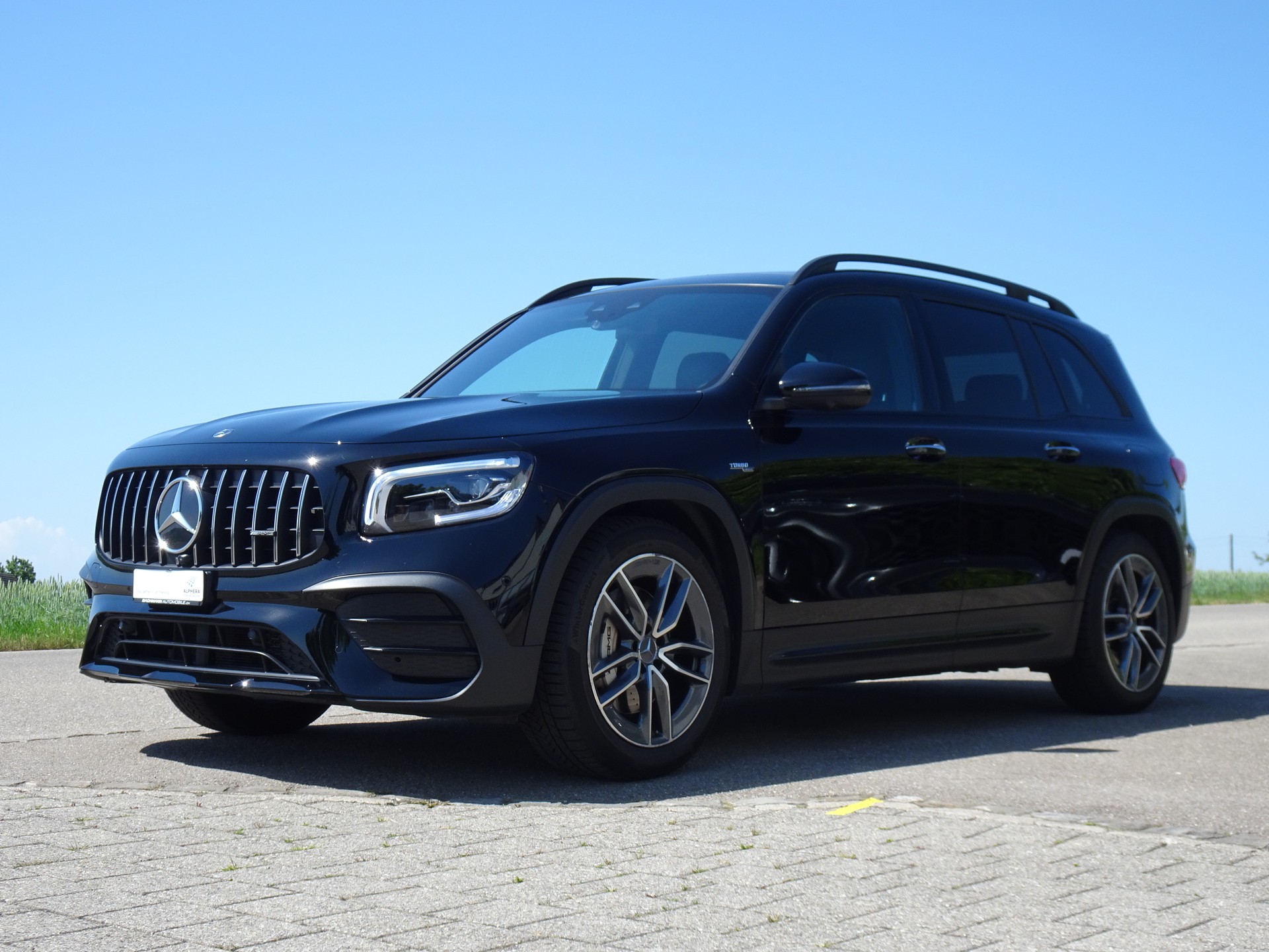 MERCEDES-BENZ GLB 35 AMG 4 MATIC 8G-Tronic-image-0