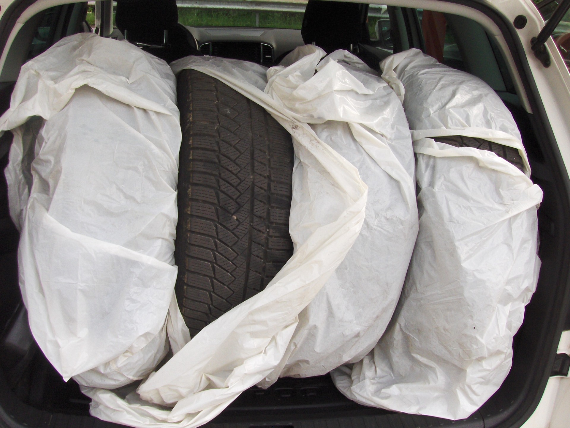 SKODA Karoq 2.0 TDI CR Ambition 4x4 DSG-image-6
