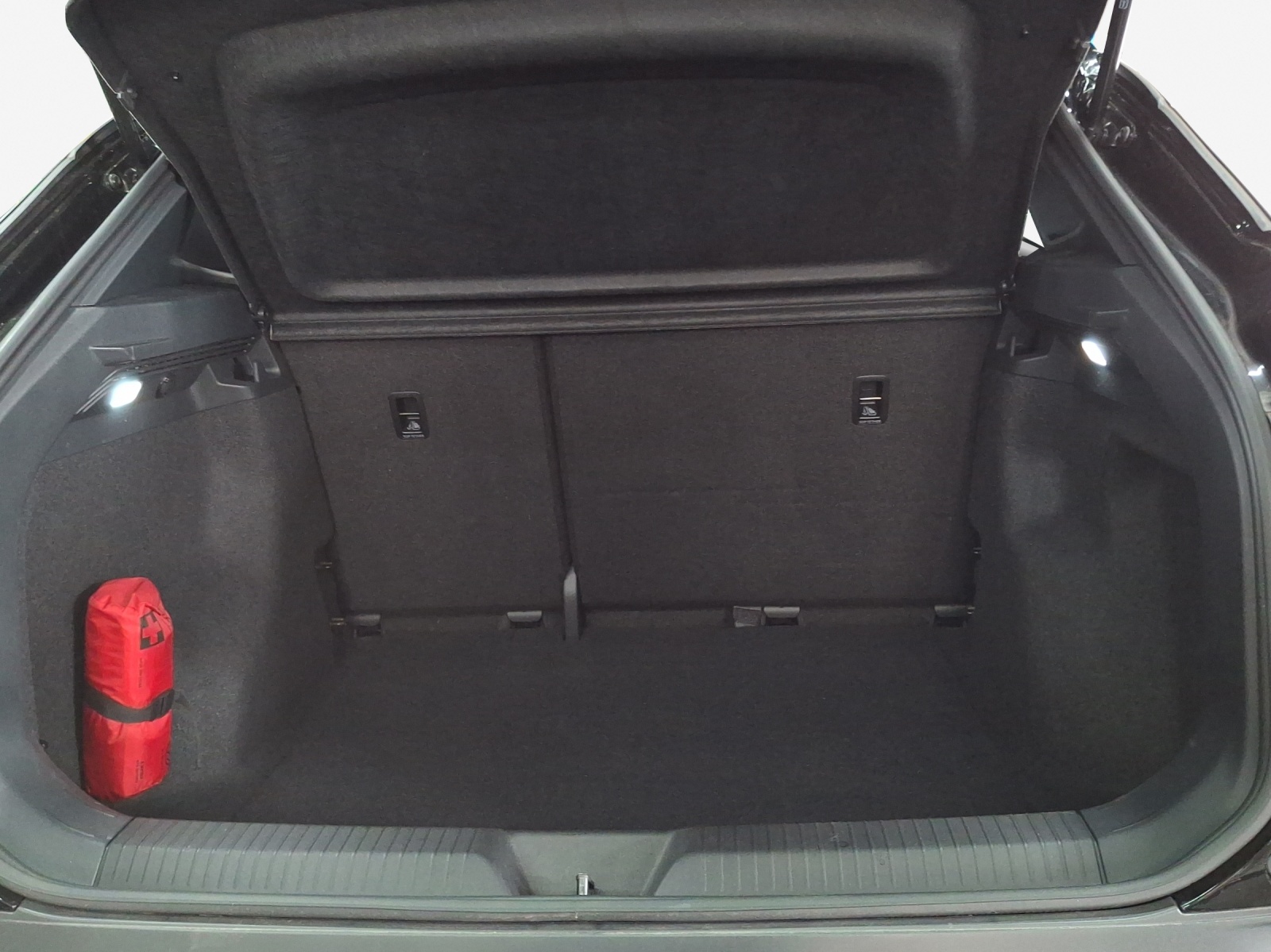 VW ID.4 Pro Performance 77 kWh-image-12