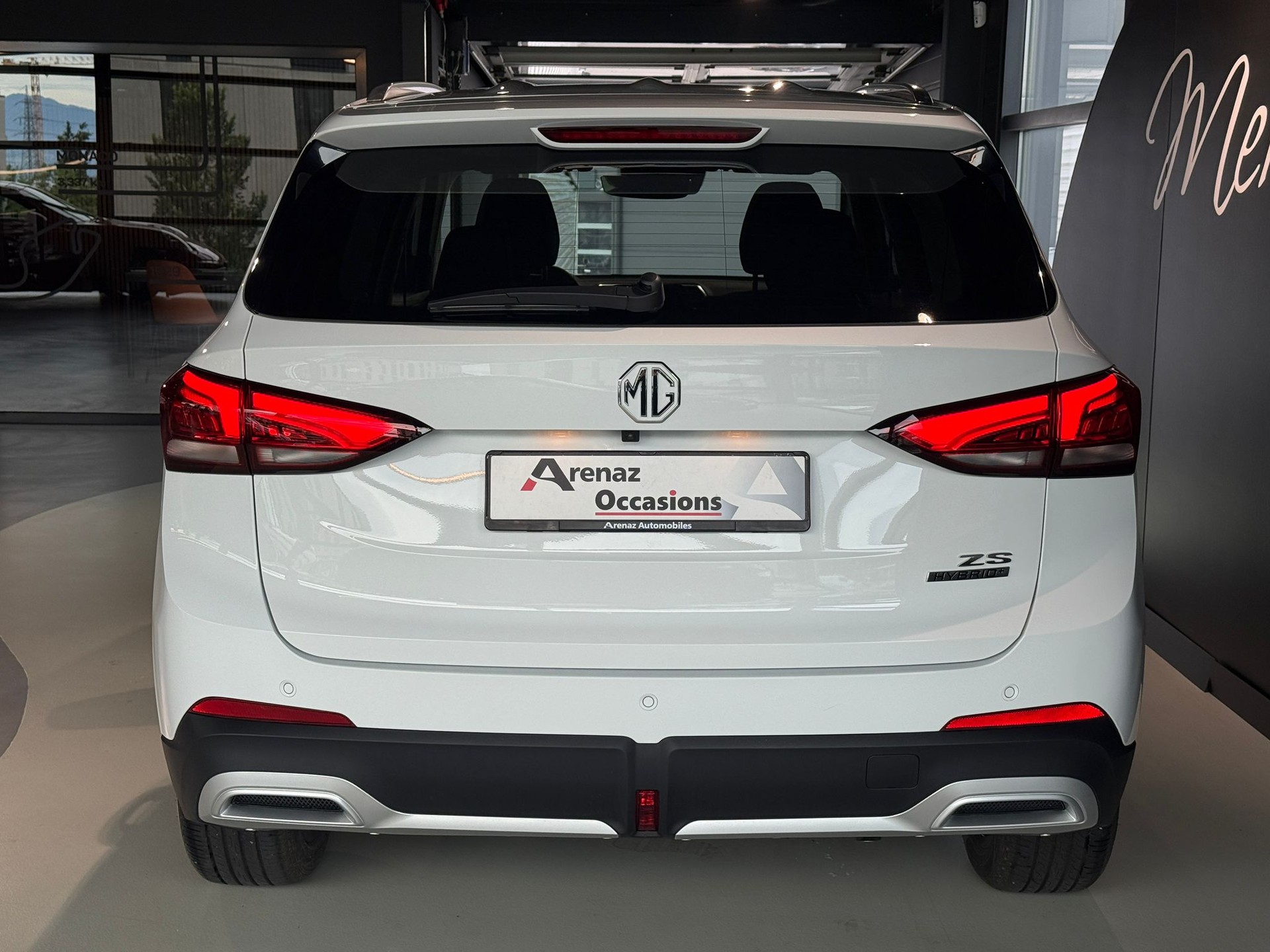 MG ZS 1.5 HEV Luxury-image-5