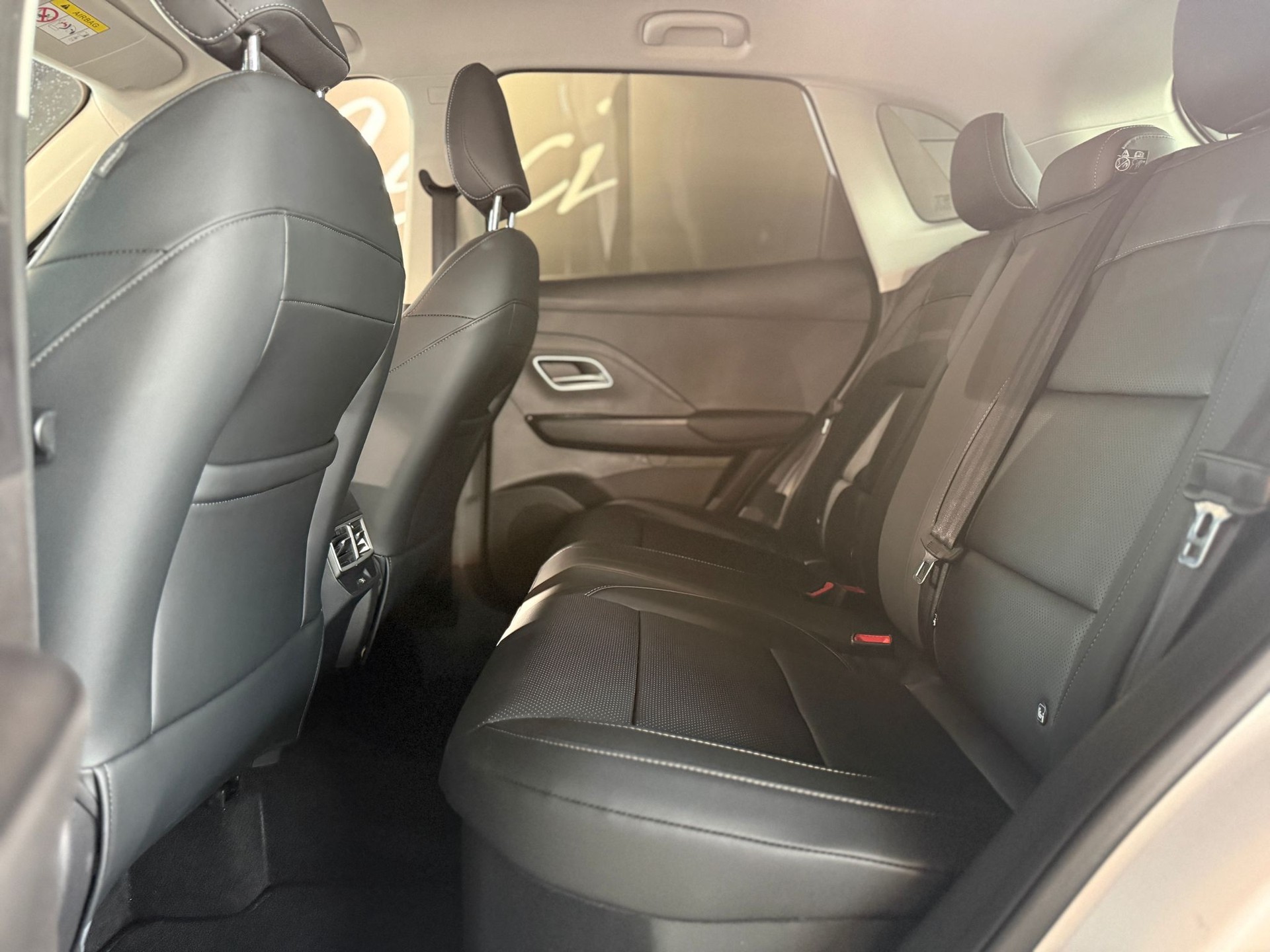 MG ZS 1.5 HEV Luxury-image-9