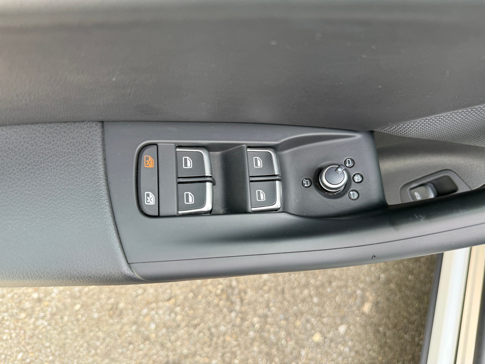AUDI Q3 2.0 TDI sport quattro S line mit Panoramadach-image-14