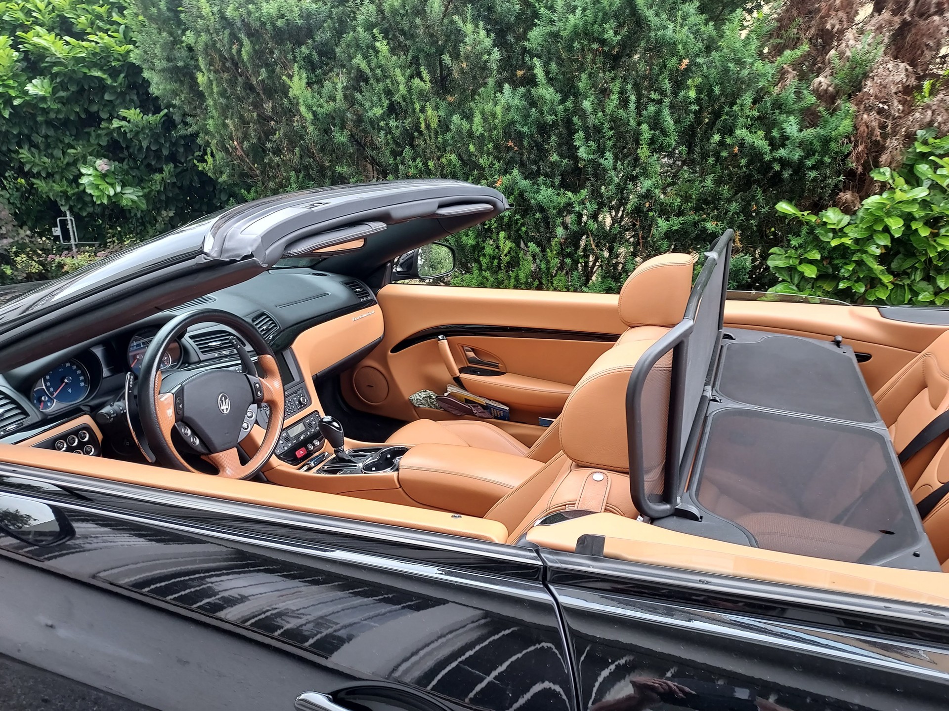 MASERATI GranCabrio Sport Automatica-image-6