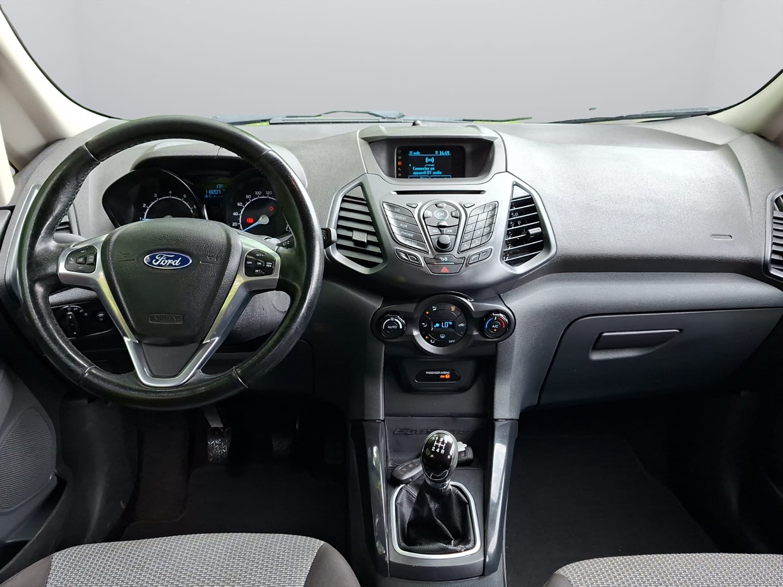 FORD EcoSport 1.0 SCTi Titanium-image-12