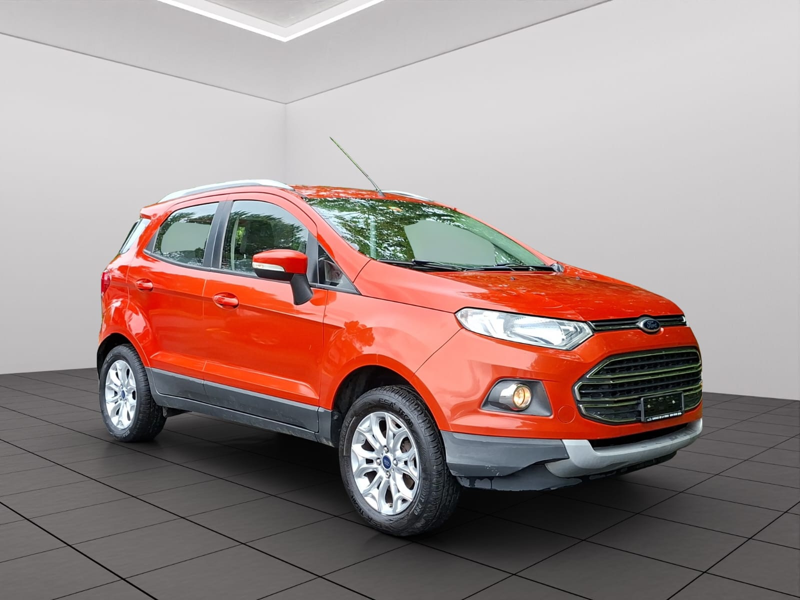 FORD EcoSport 1.0 SCTi Titanium-image-2