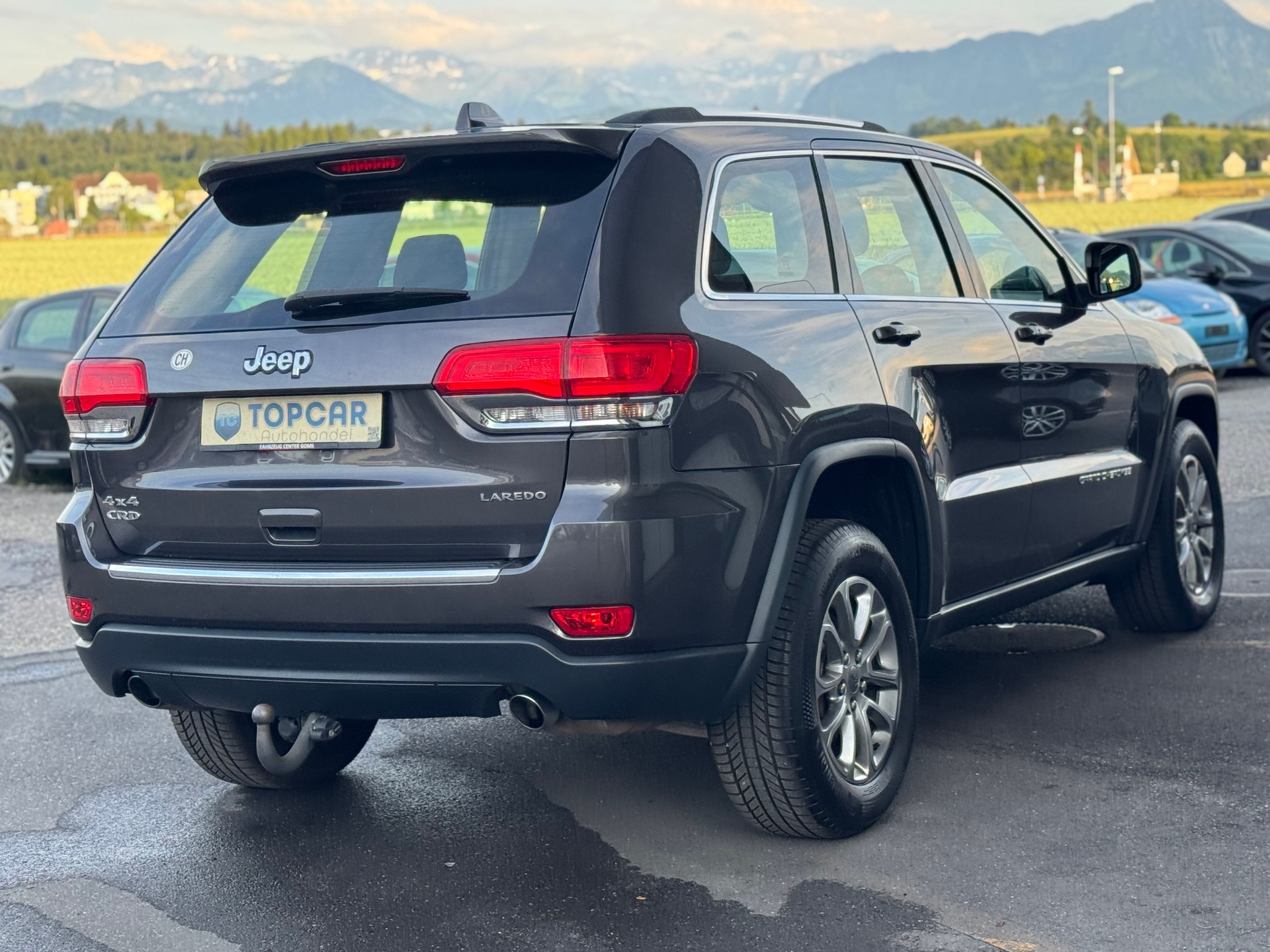 JEEP Grand Cherokee 3.0 CRD Laredo Automatic-image-3