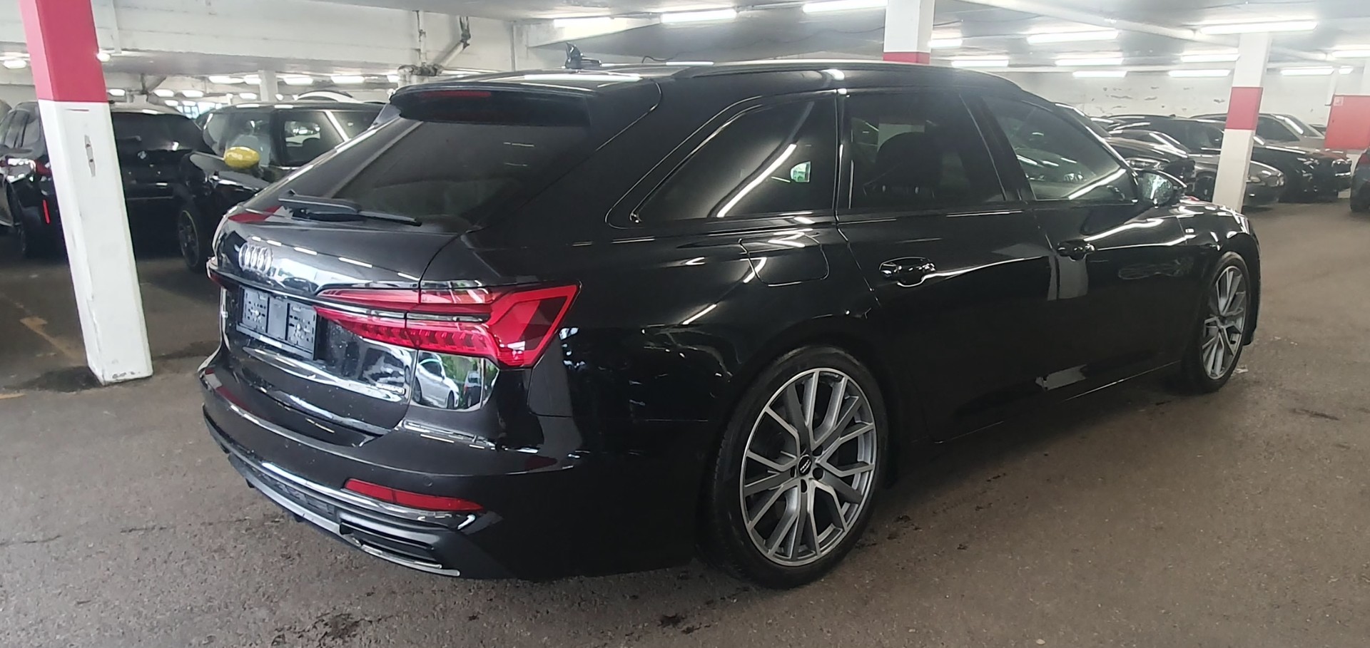 AUDI A6 Avant 45 TDI Sport quattro tiptronic-image-4