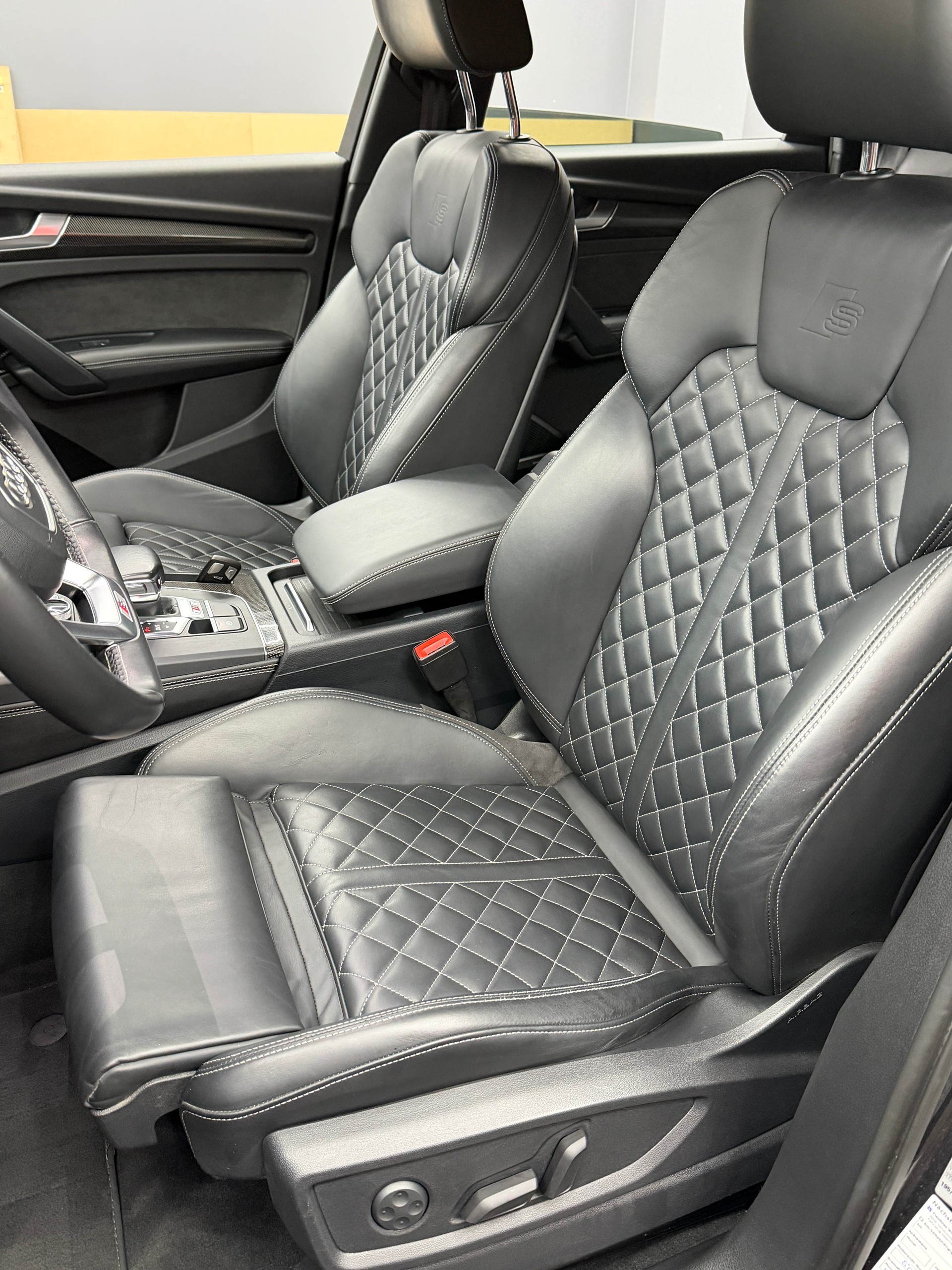 AUDI Audi SQ5 3.0 V6 TFSI quattro T-Tronic-image-3
