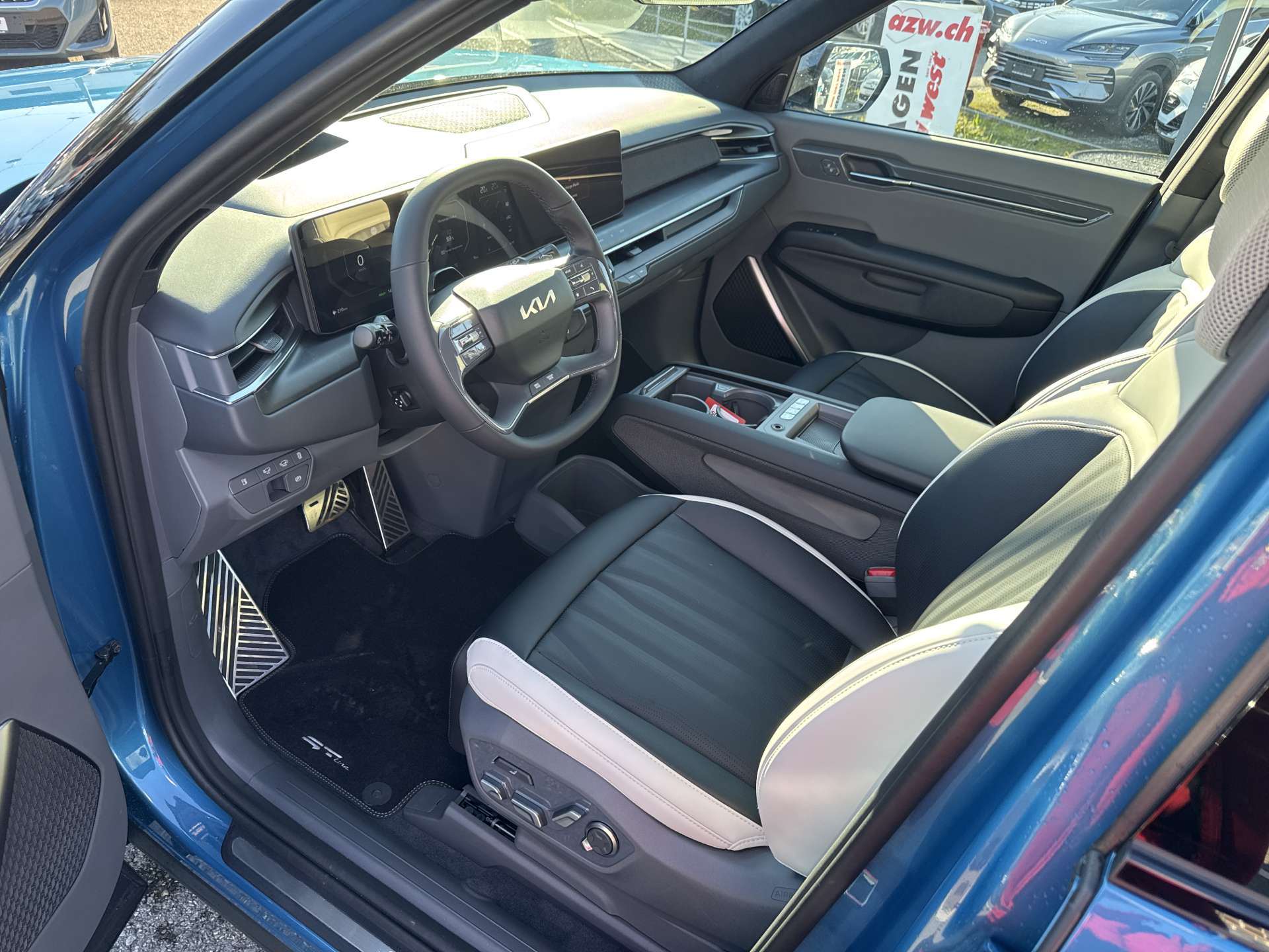 KIA EV9 99,8 kWh GT-Line 385PS 7-Plätzer 4x4 Automat-image-5
